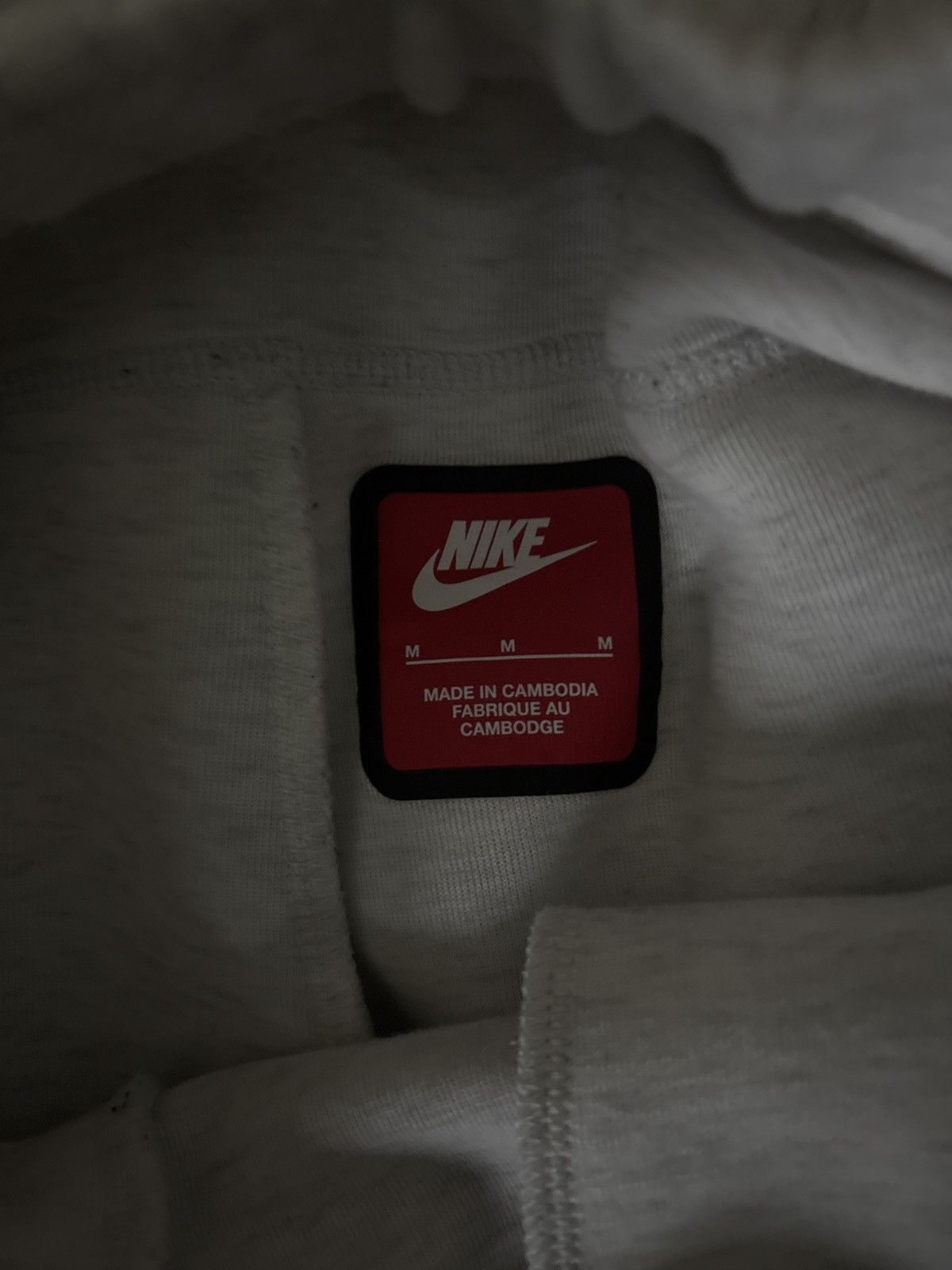 Nike 2024 Nike Tech Size US 32 / EU 48 - 3 Thumbnail
