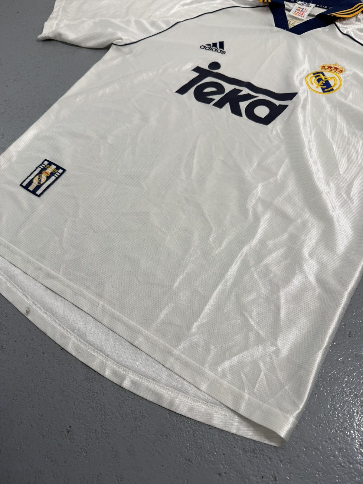 Adidas Vintage 1998/2000 Adidas Real Madrid Soccer Jersey Size US M / EU 48-50 / 2 - 5 Thumbnail