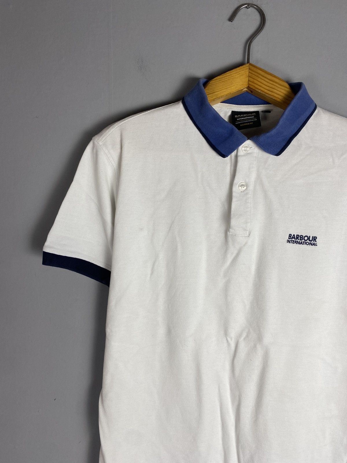 Barbour Vintage Barbour international polo tee T-shirt Size US L / EU 52-54 / 3 - 3 Thumbnail