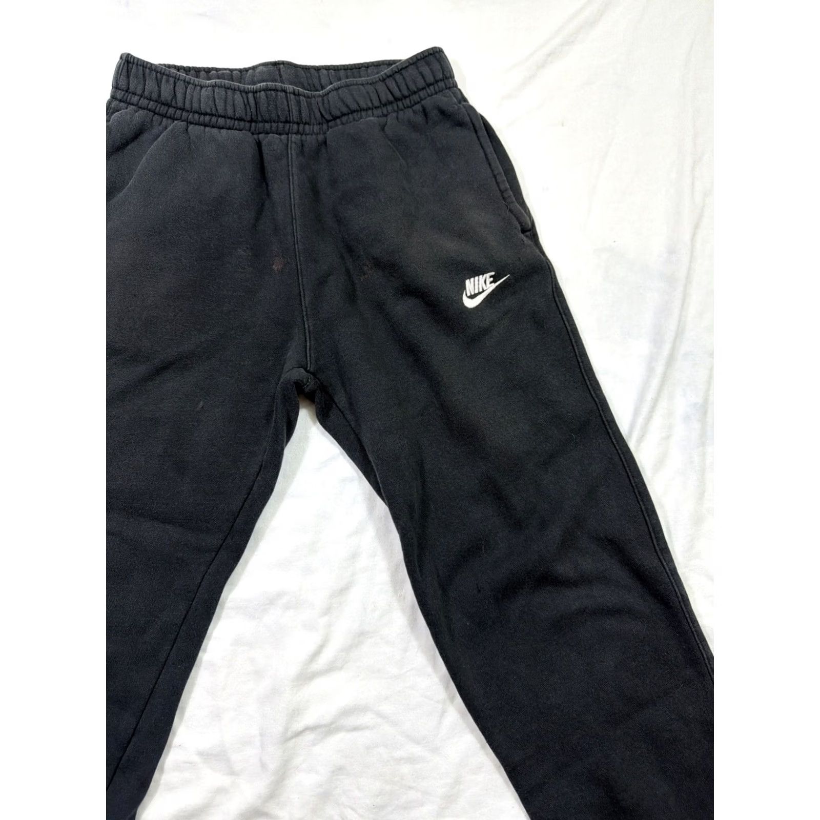 Nike Nike Club Fleece Pants Mens Small Black Joggers Sweatpants Athletic BV2707-010 Size US 29 - 5 Thumbnail