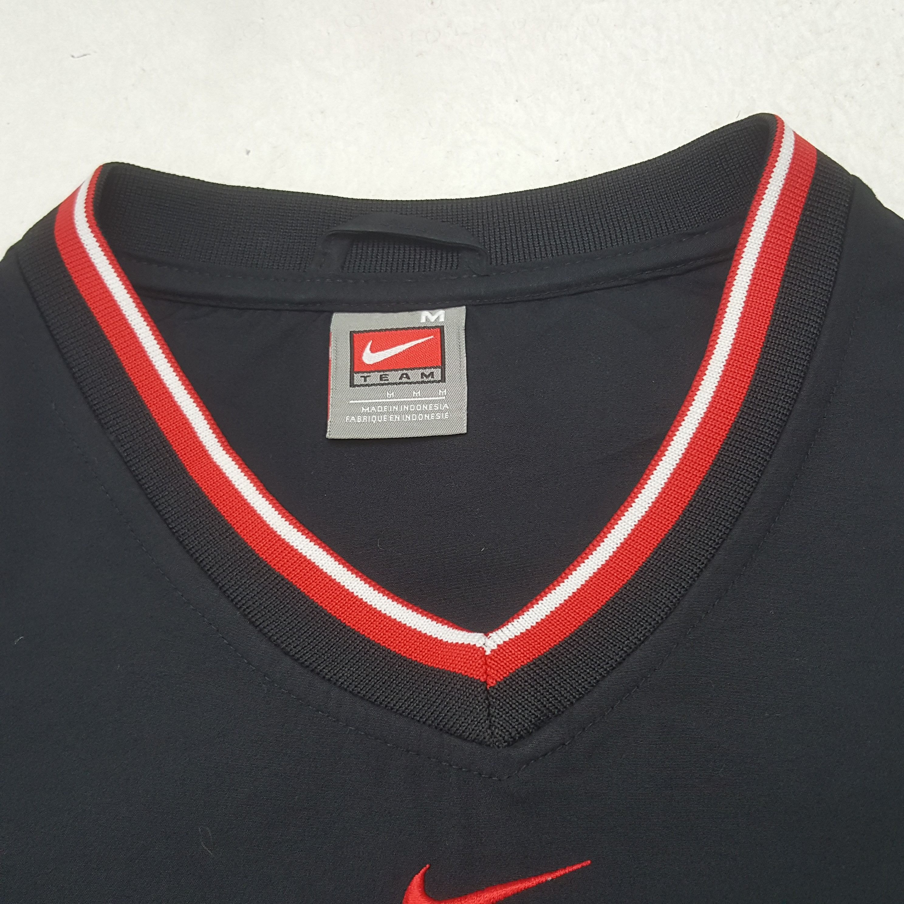 Nike Vintage Nike Cincinnati Bearcats Team Sweatshirt RR26 Size US XL / EU 56 / 4 - 4 Thumbnail