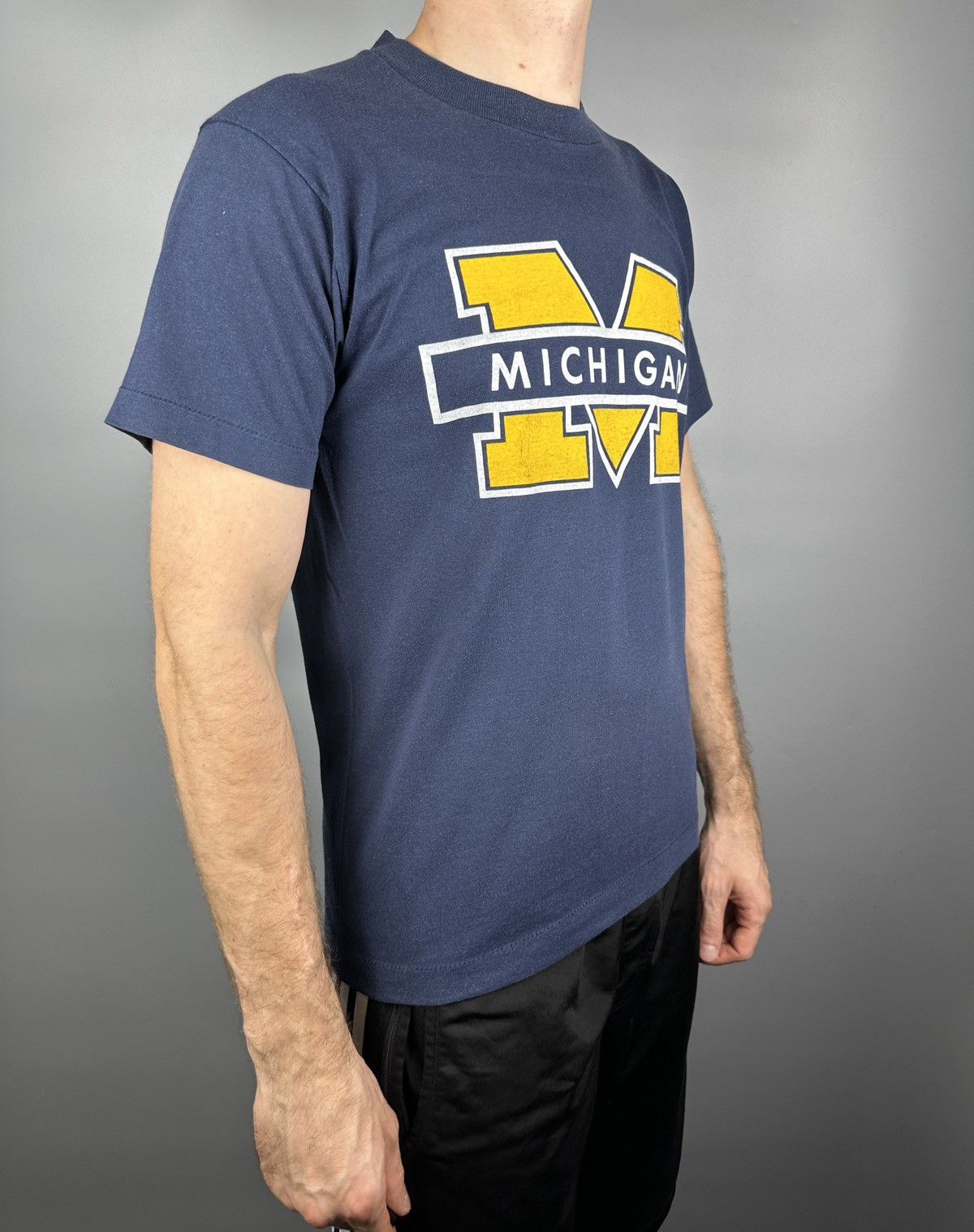 Vintage 1987 Vintage Michigan University Wolverines T Shirt 90s 80s Size US L / EU 52-54 / 3 - 11 Thumbnail