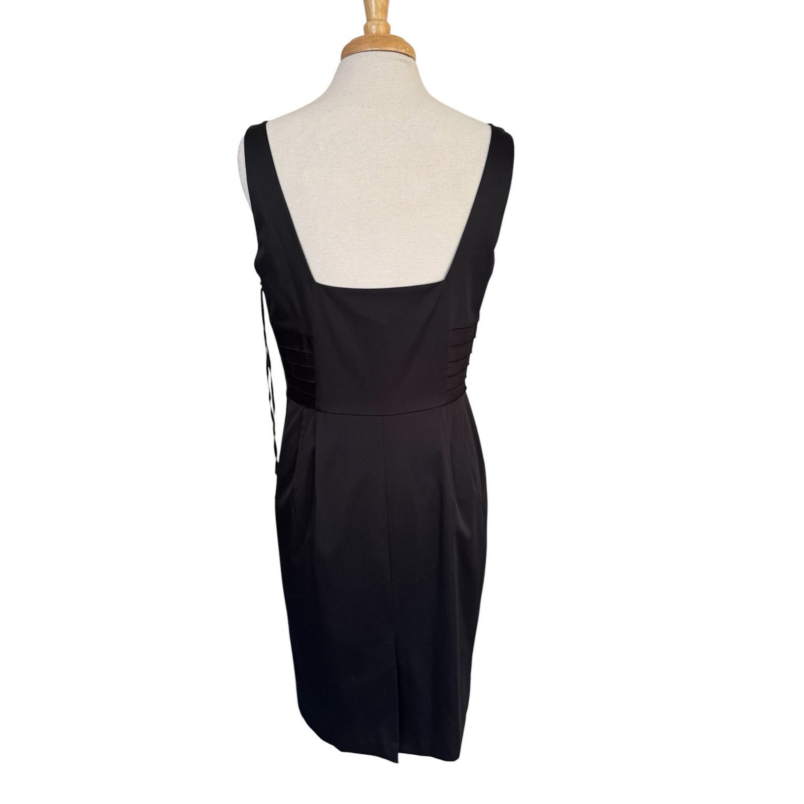 alexis black dress Zandra Midi Black / XS bra and dress How cross straps. PROM Size:US10-UK12-EUR40