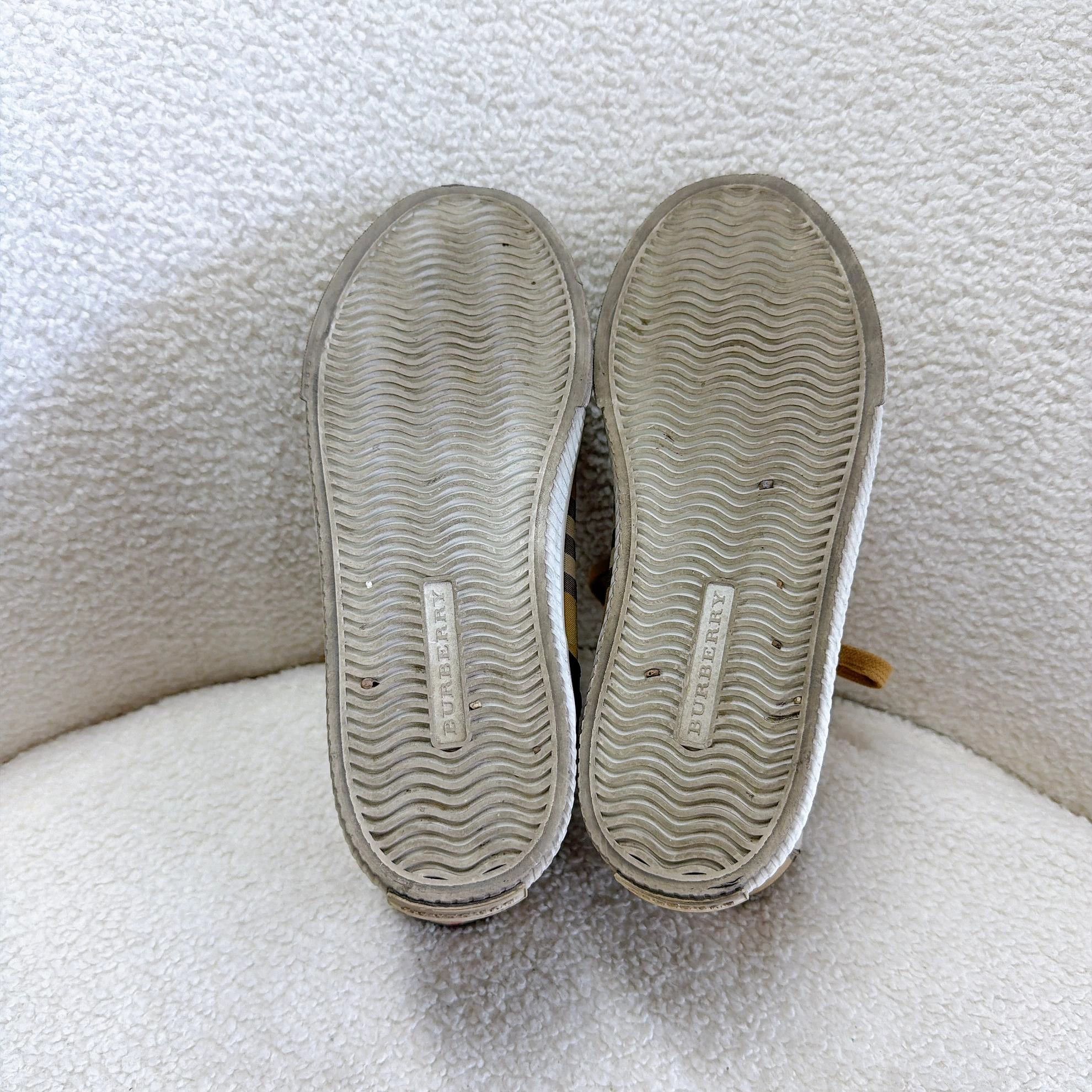 Burberry Burberry Horseferry Check Low Top Shoes Size 35 1514 Size US 4.5 / IT 34.5 - 6 Thumbnail