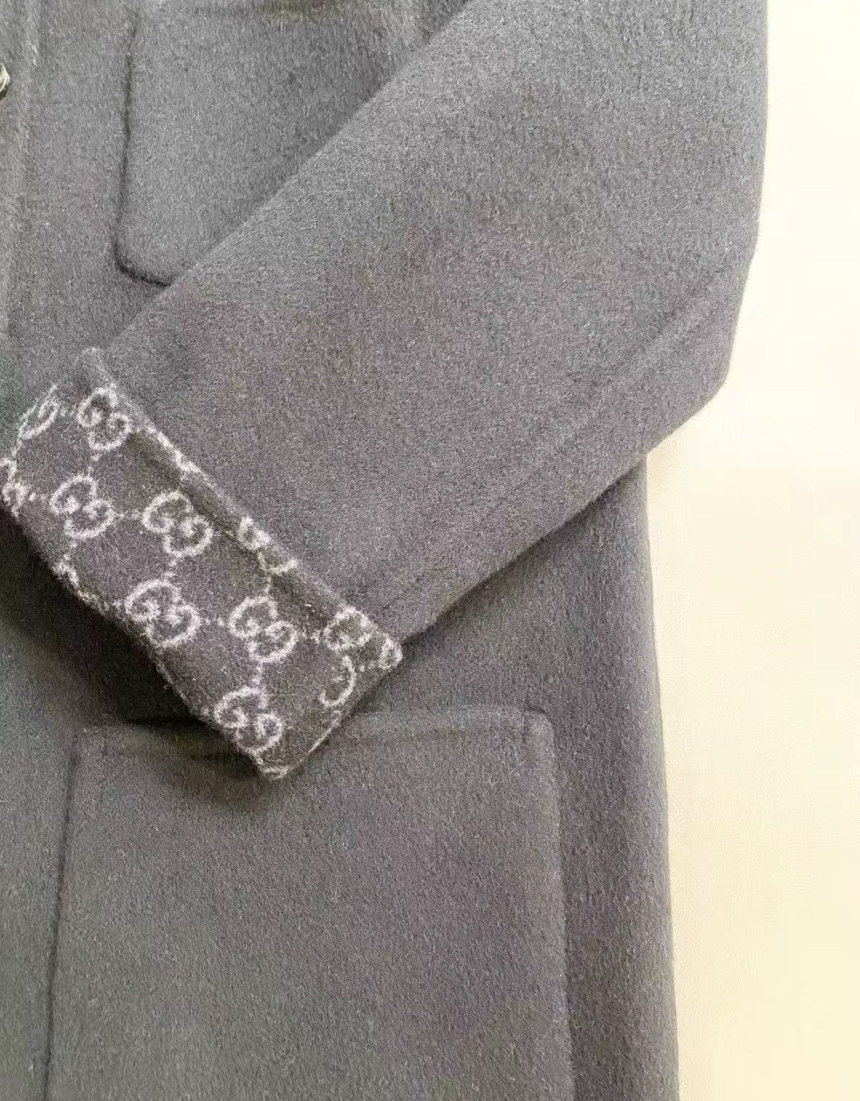 Gucci Gucci 25SS Classic Black Double-Faced Wool Coat J33 Size XXS / US 00 / IT 34 - 5 Thumbnail