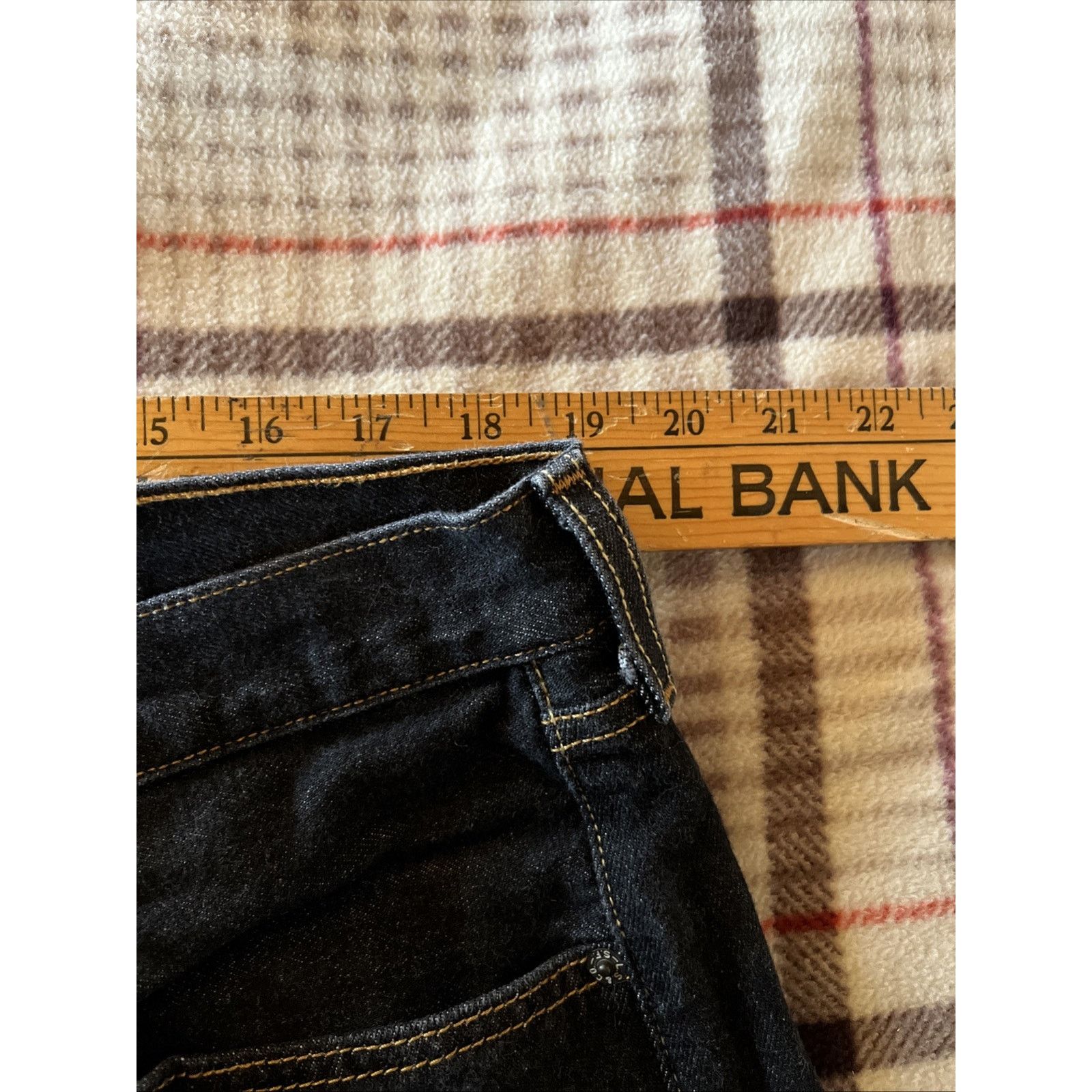 Levi's Levi’s VTG 501 XX Jeans 38x31 Fit Black Denim Button Fly Size US 38 / EU 54 - 9 Thumbnail