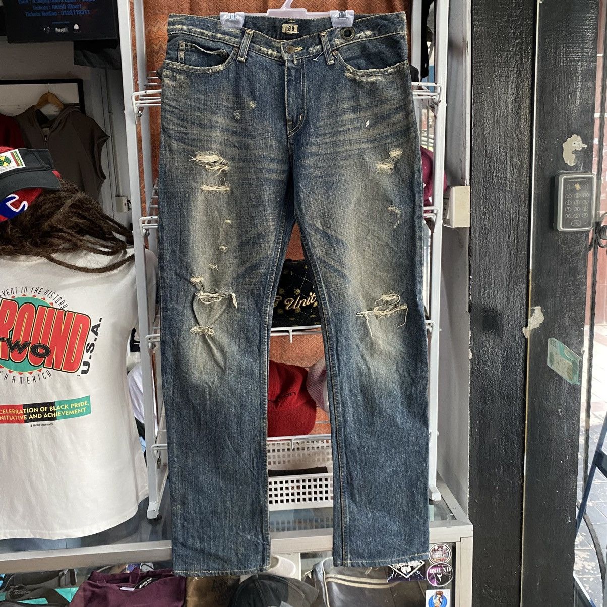 Le Grande Bleu (L.G.B.) LGB Distressed Blue Denim Jeans | Vintage Wash Ripped Style Size US 33 - 1 Thumbnail