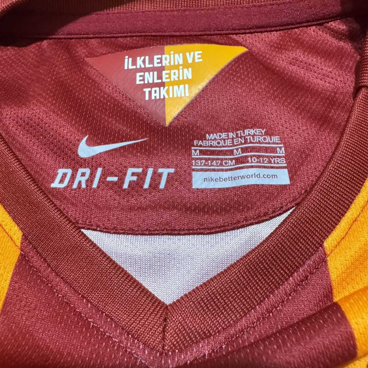 Nike Galatasaray Nike 2014\15 Home Football Soccer Shirt Jersey Size US XS / EU 42 / 0 - 7 Thumbnail