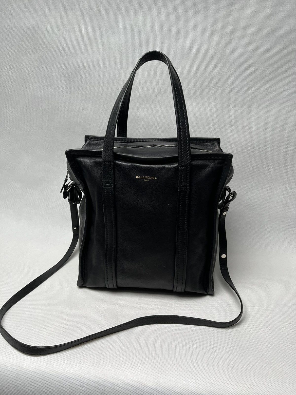 Balenciaga Bazar Shopper black hand and shoulder bag