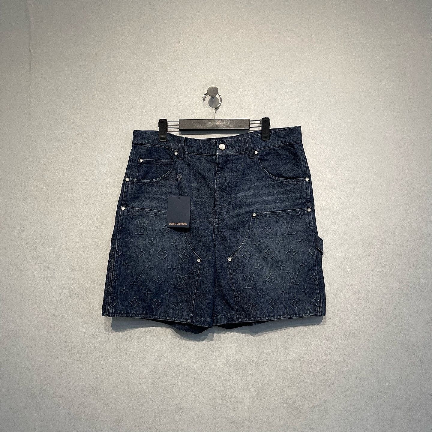 Louis Vuitton Louis Vuitton Monogram Denim Shorts Size 36 Size US 36 / EU 52 - 1 Thumbnail