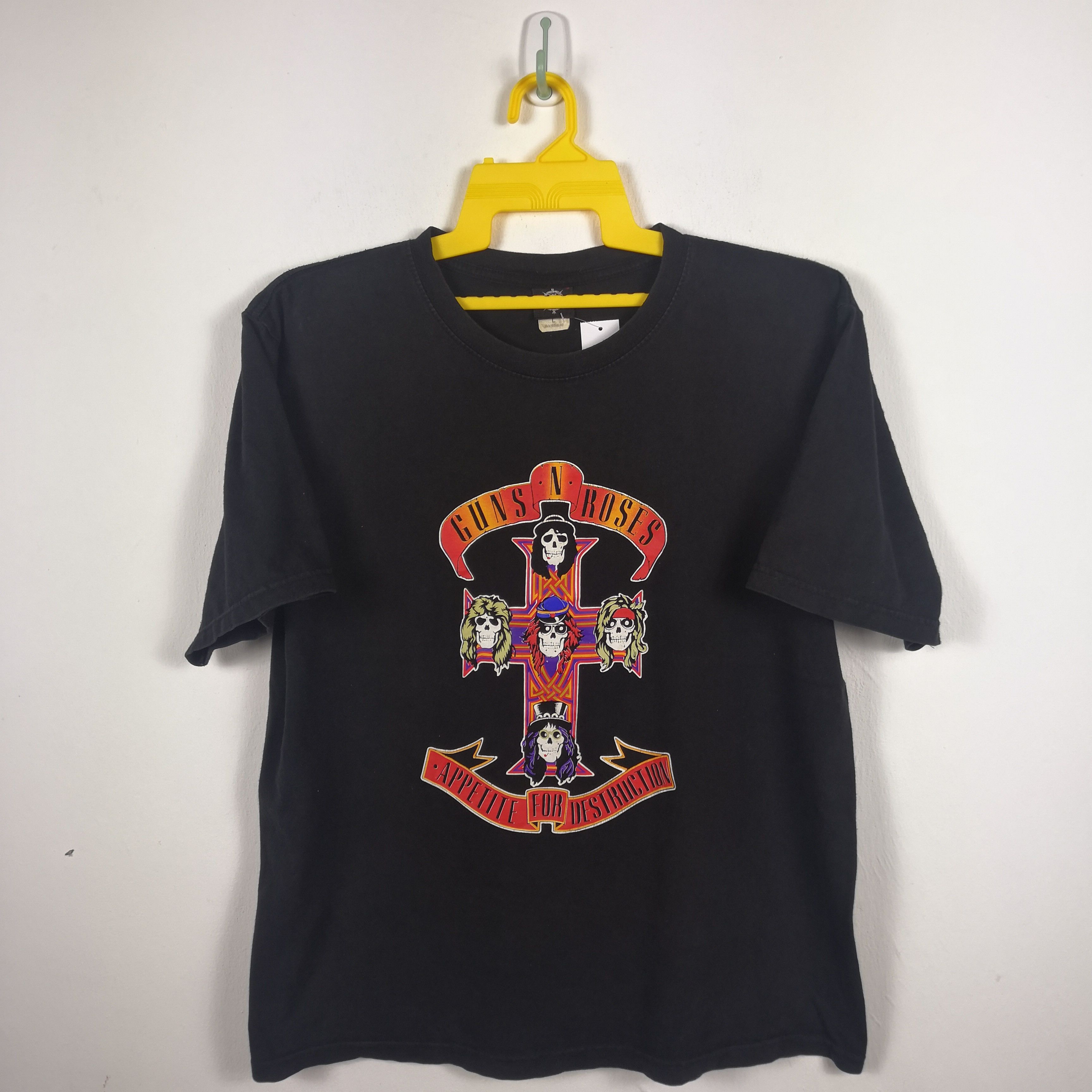 Band Tees Gun N Roses T-Shirt Rock Band Concert Tour Crewneck Tees Size US L / EU 52-54 / 3 - 2 Thumbnail
