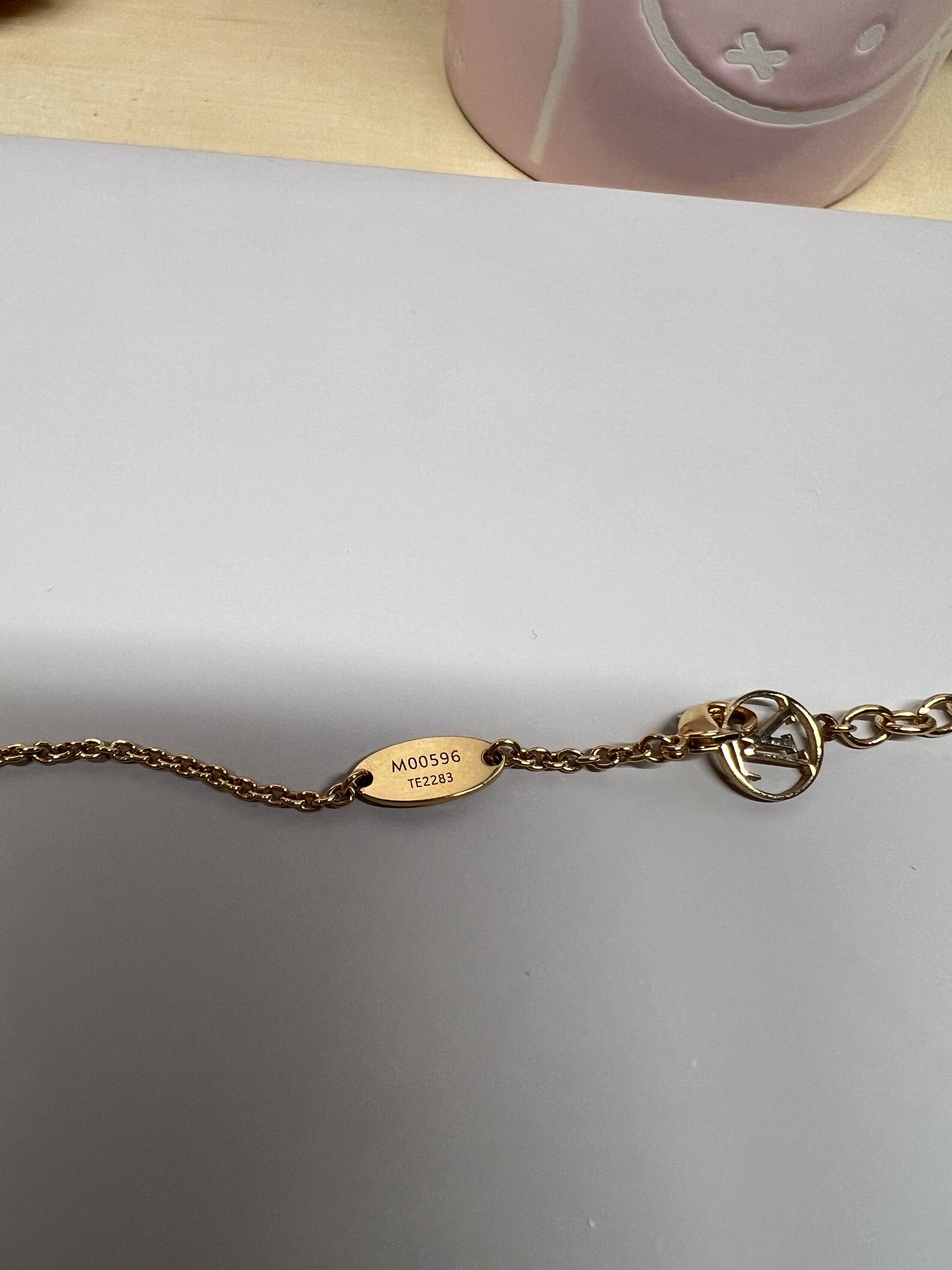 Louis Vuitton Louis Vuitton Iconic Necklace Size ONE SIZE - 7 Thumbnail