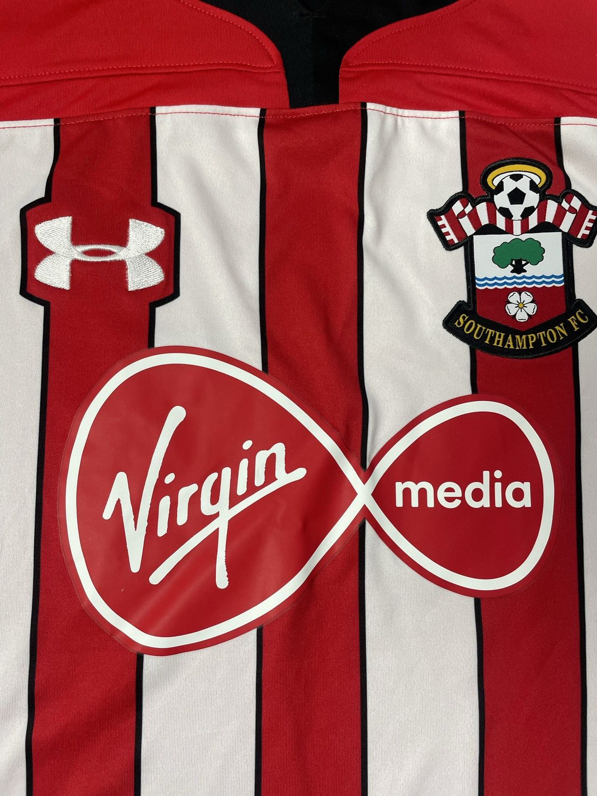 Under Armour Southampton Home football shirt 2018 - 2019 Under Armour Size US XXL / EU 58 / 5 - 6 Thumbnail