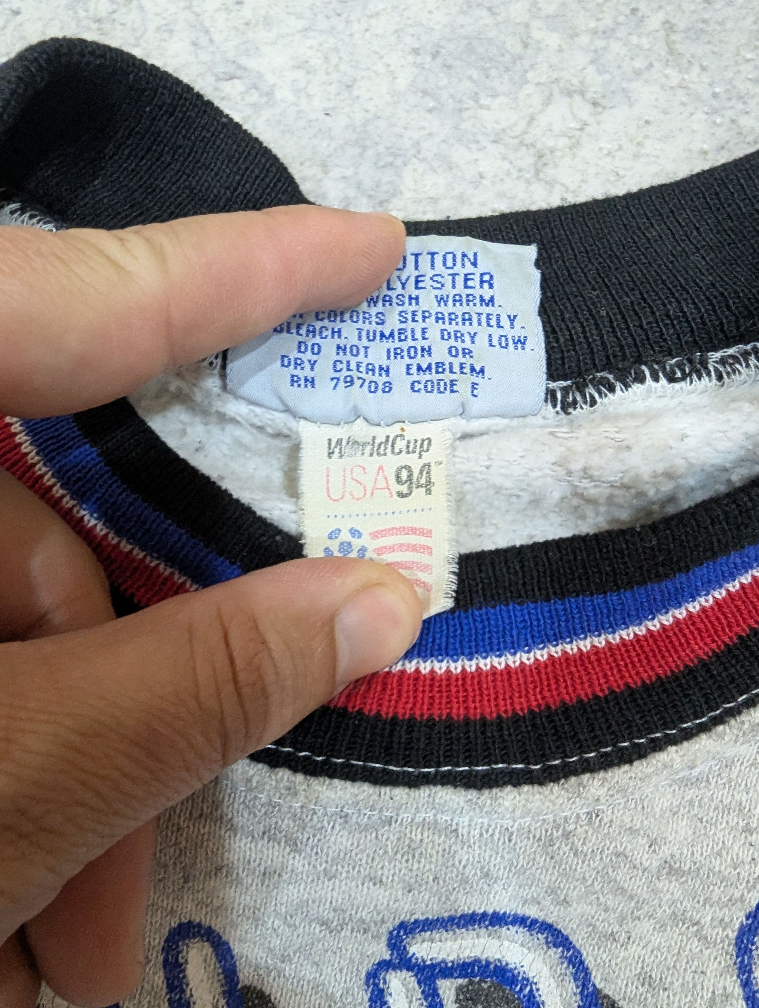 The Game Rere ! Vintage world cup USA 1994 Size US L / EU 52-54 / 3 - 5 Thumbnail