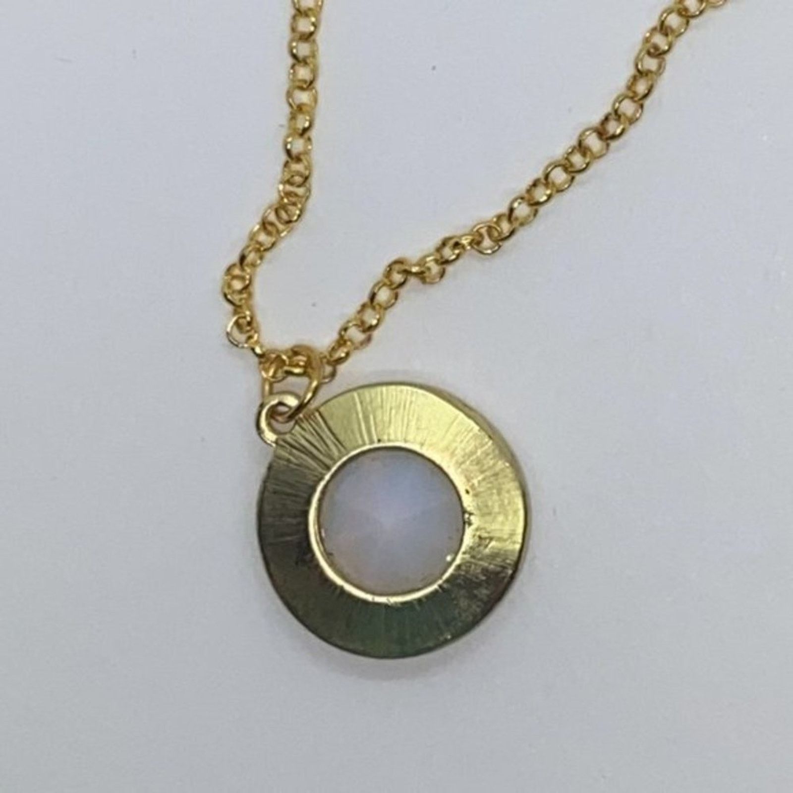 Handmade Gold-Tone Rhinestone Iridescent Pendant Necklace Size ONE SIZE - 6 Thumbnail