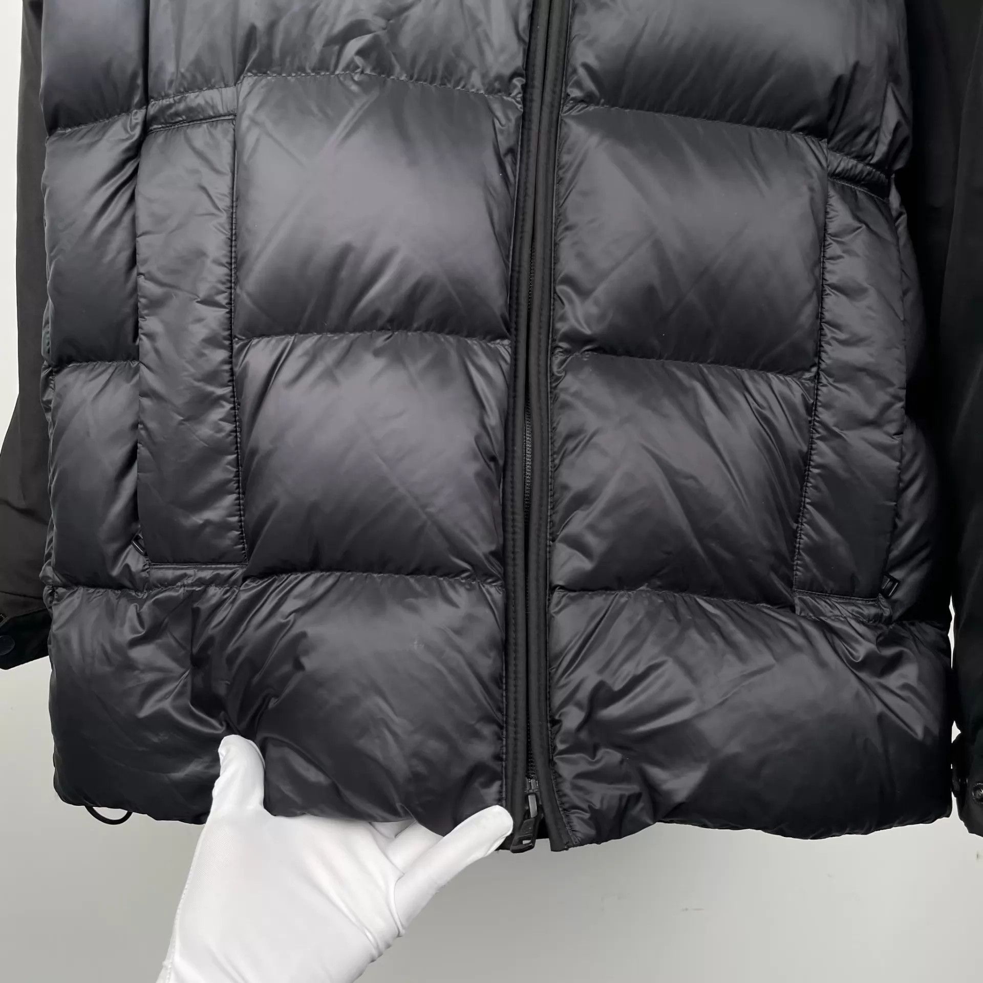 Moncler Moncler 2020 Puffer Jacket 260420HXN6F02 Size US L / EU 52-54 / 3 - 7 Thumbnail
