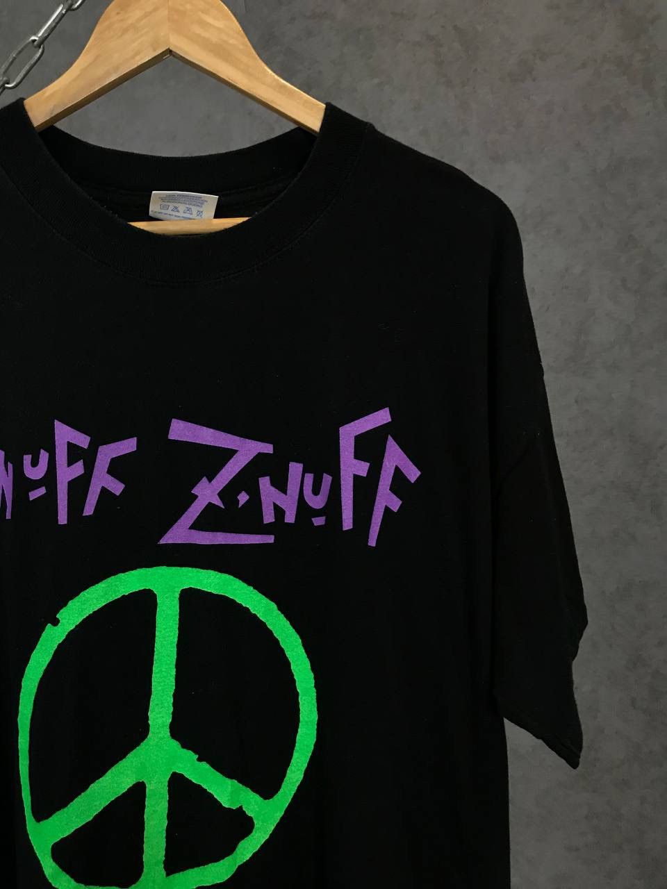 Band Tees Enuff Znuff 90s vintage rock band tee Size US XL / EU 56 / 4 - 3 Thumbnail