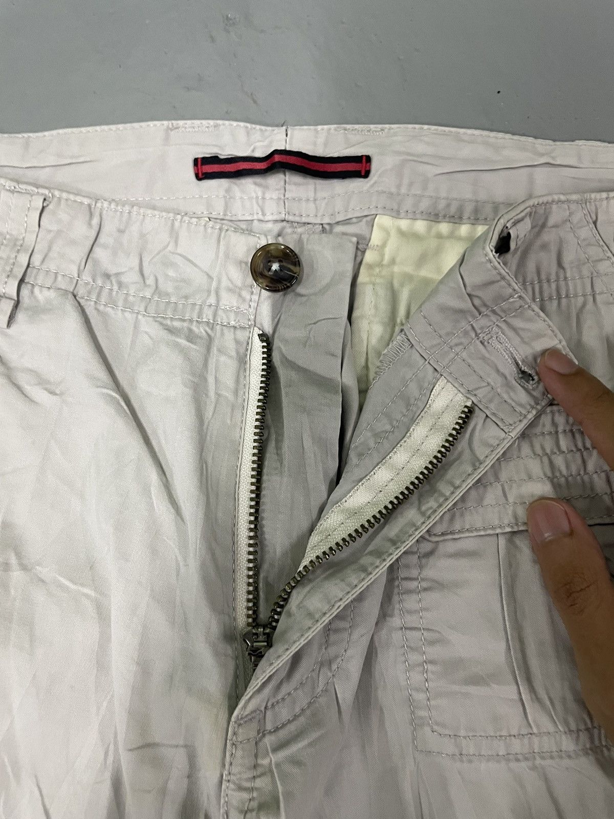 Japanese Brand Jun Red Cargo Multipocket Size US 32 / EU 48 - 5 Thumbnail