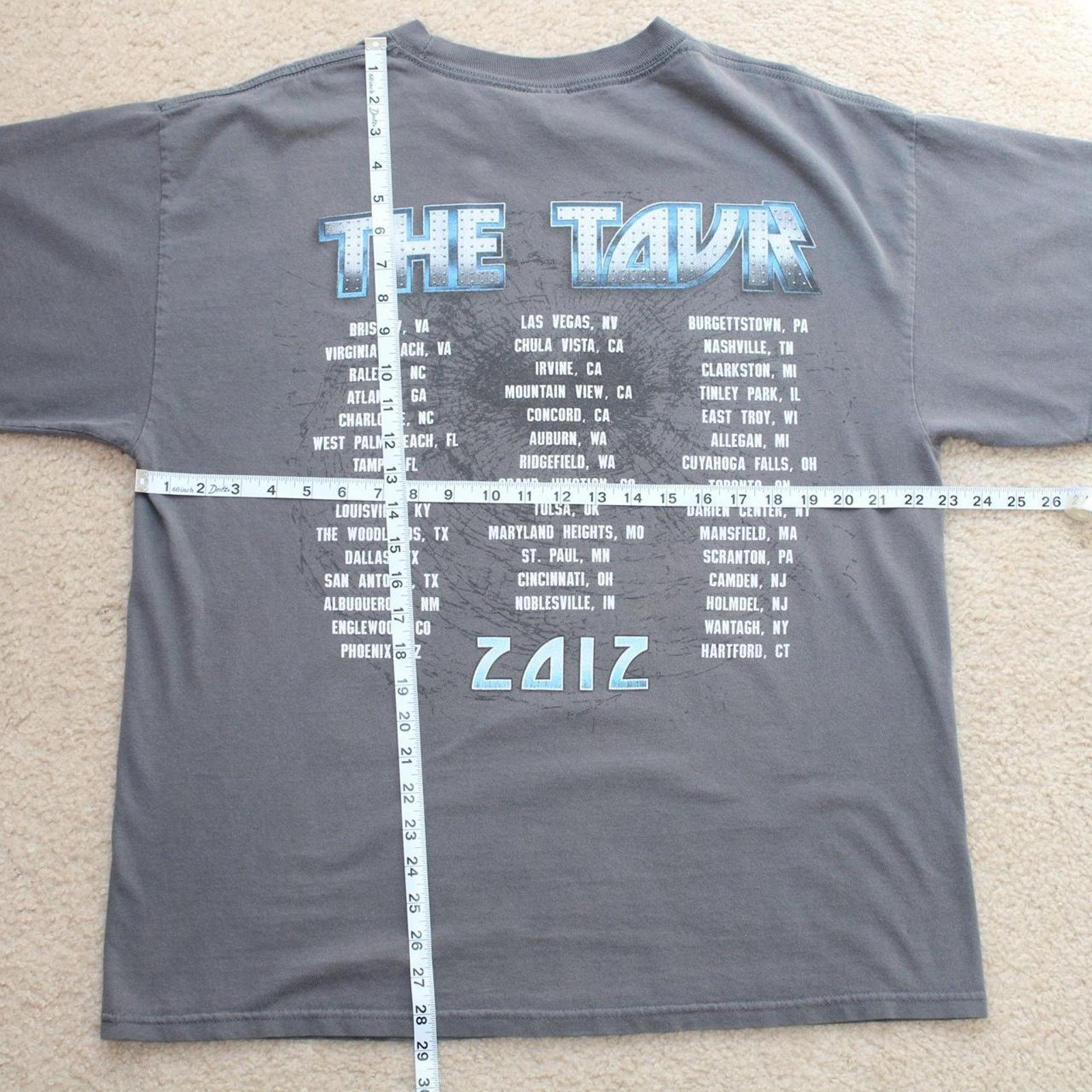 & Other Stories Gray Kiss Loud and Proud Cracked Glass 2012 Graphic Band Tee Size US XL / EU 56 / 4 - 2 Thumbnail