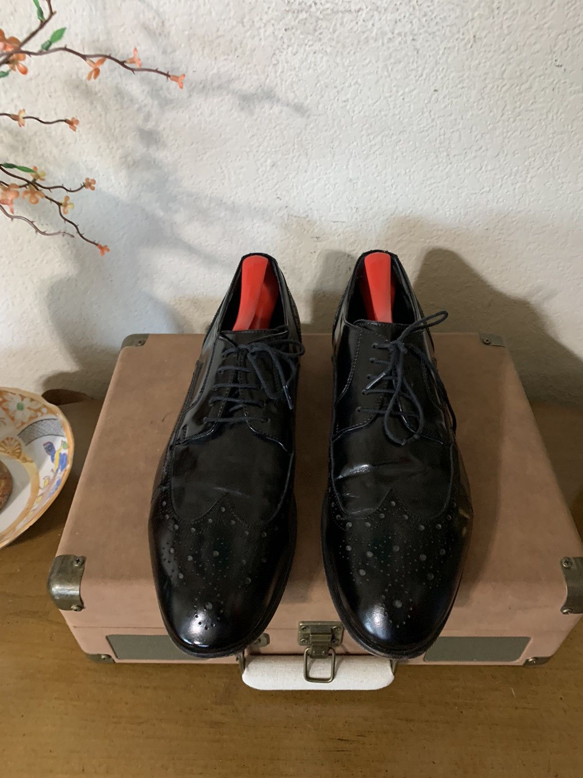 image of Avant Garde x Vintage George Hogg Perforated Wingtip Leather Derby’S Shoes in Black, Men's (Size 9)