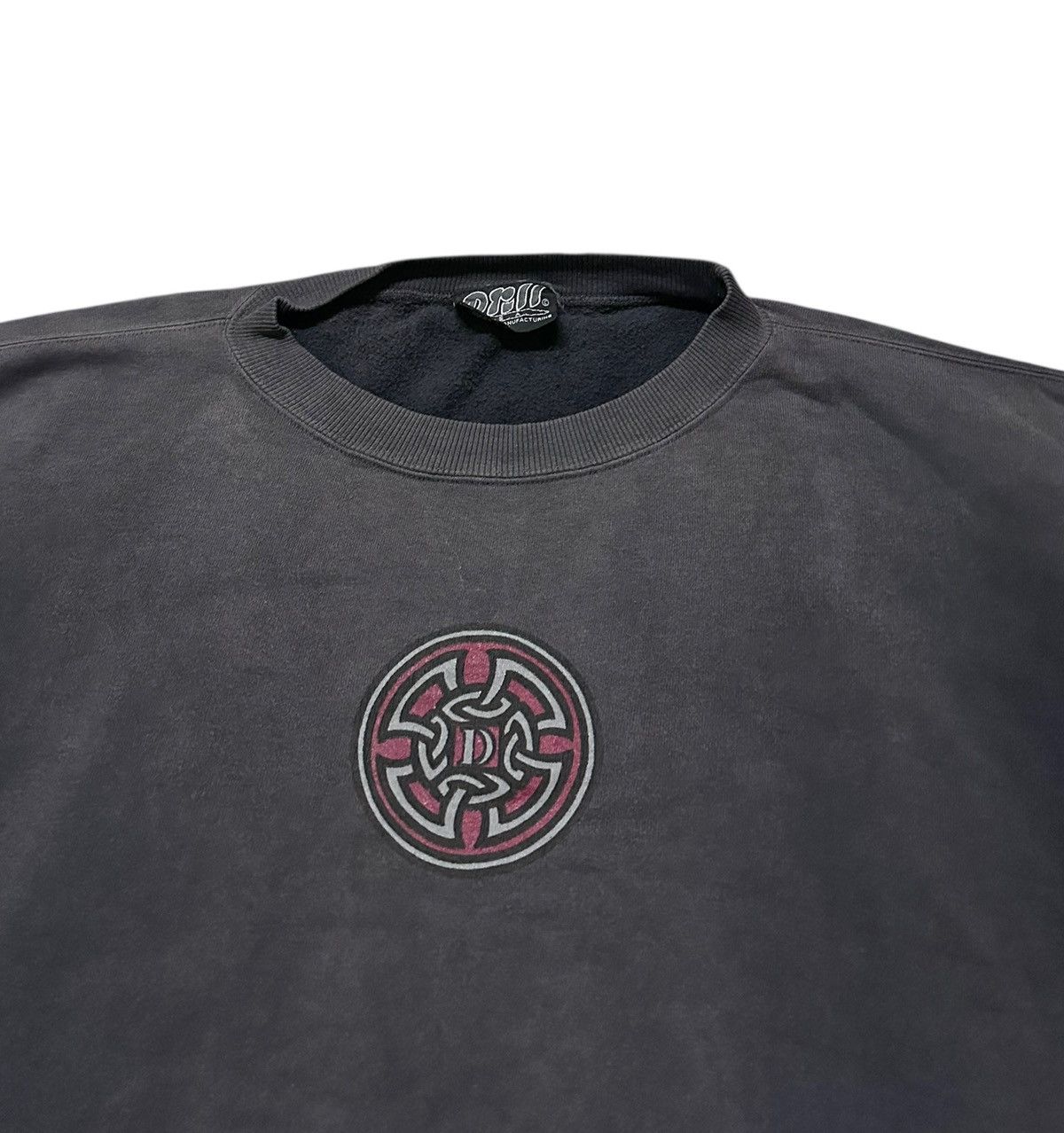 Welcome Skateboards Vintage 90s Drill sunfaded sweatshirt Size US M / EU 48-50 / 2 - 5 Thumbnail