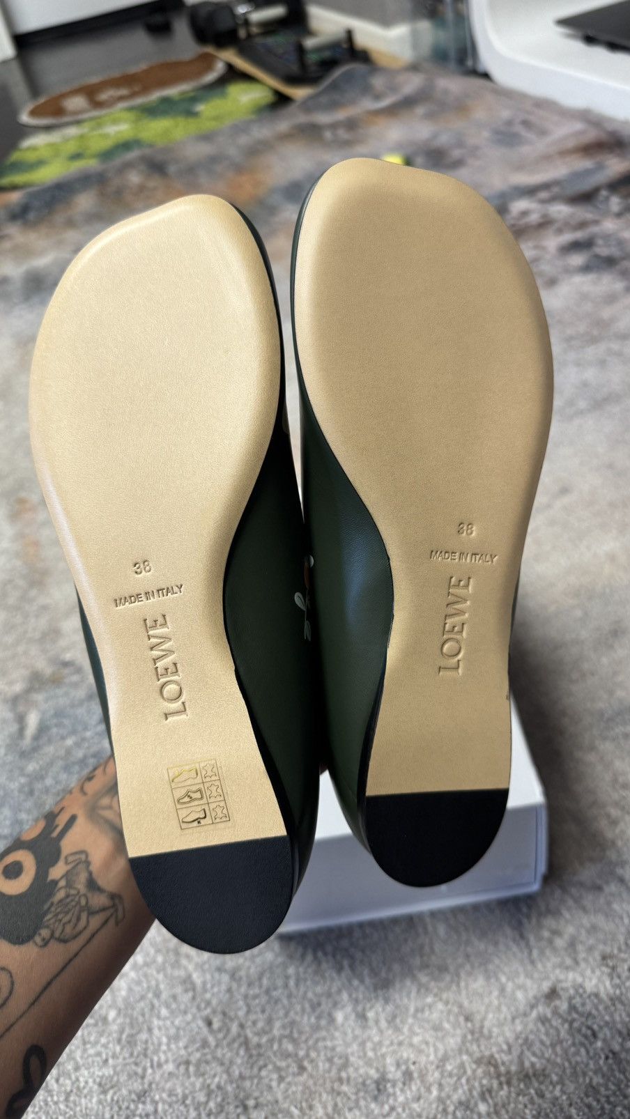 Loewe Loewe x Suna Fujita Toy Printed Leather Slippers Size US 6 / EU 39 - 2 Thumbnail