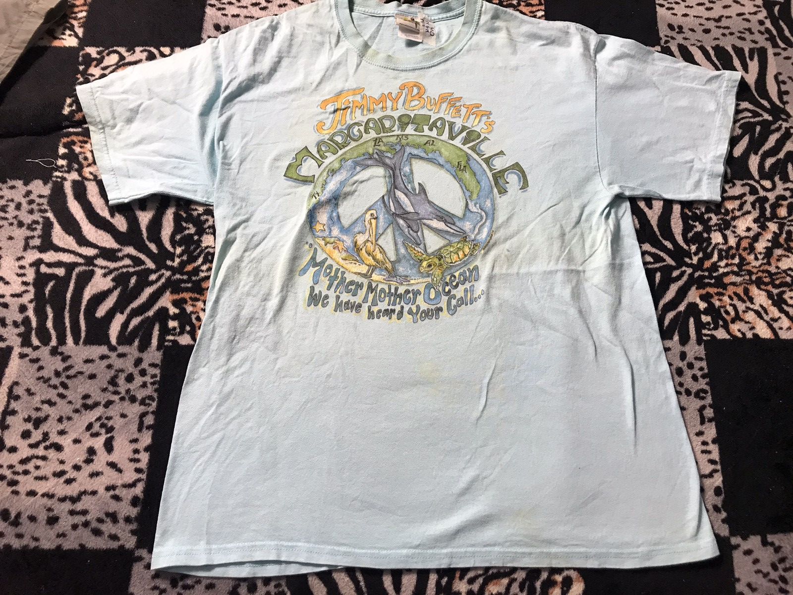 Vintage Vintage jimmy Buffets big logo 90s tshirt Size US L / EU 52-54 / 3 - 1 Thumbnail
