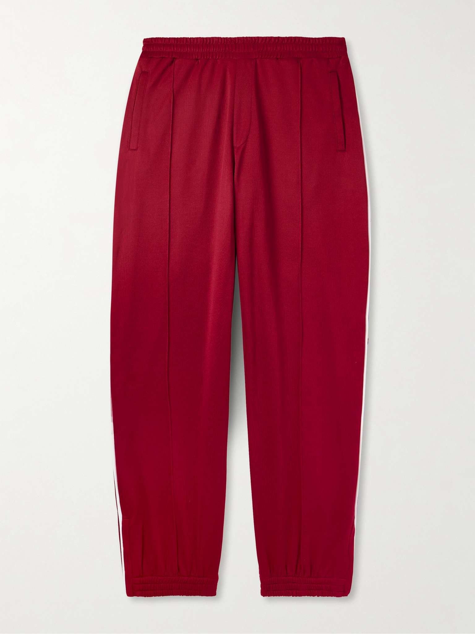 o1mle0825 Essence Track Pant in Burgundy