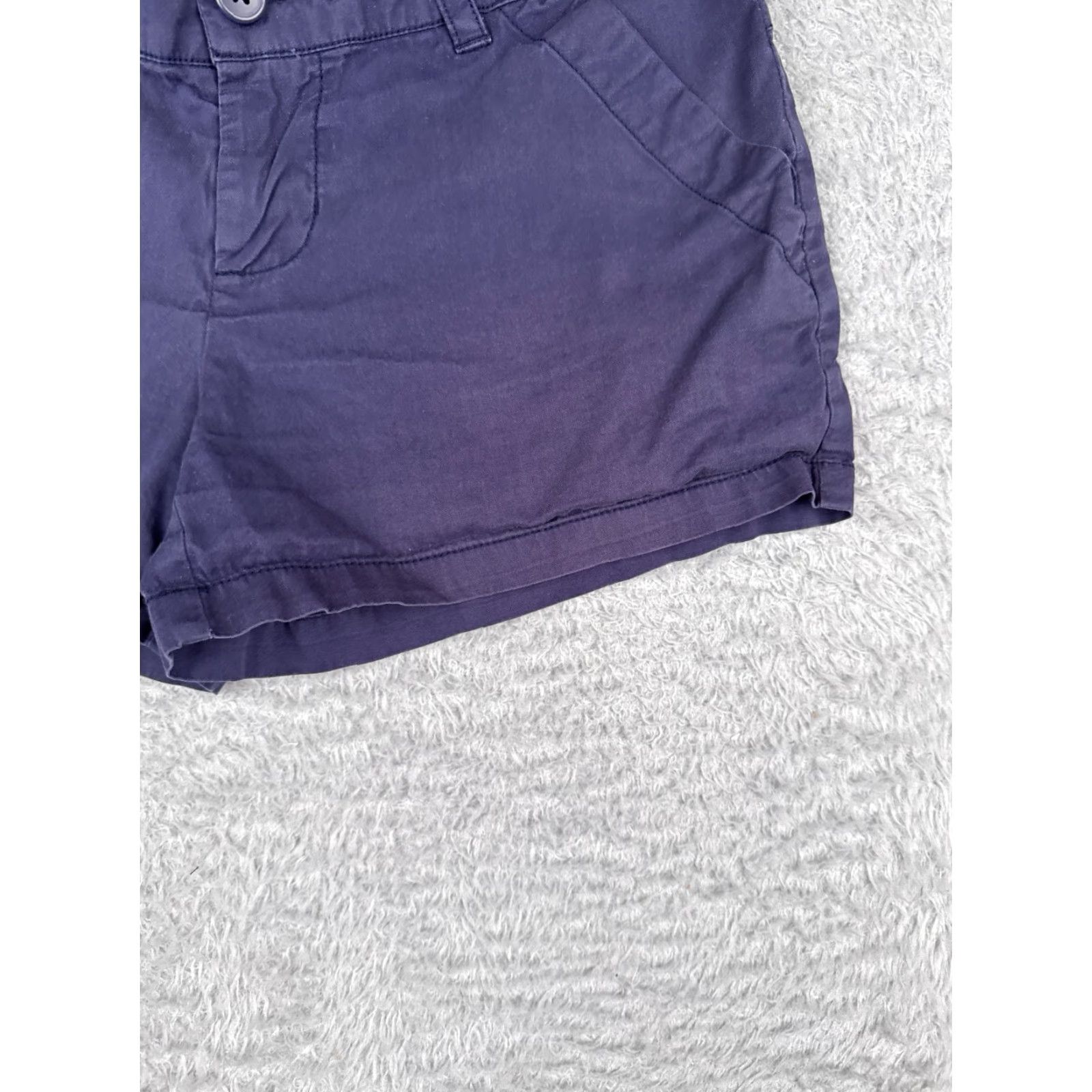 Vintage Columbia Shorts Women's 4 Blue Chino Cotton Twill Hiking Camping Fishing 29x3 Short (Chino) Regular Swim? Size 27" / US 4 / IT 40 - 2 Thumbnail
