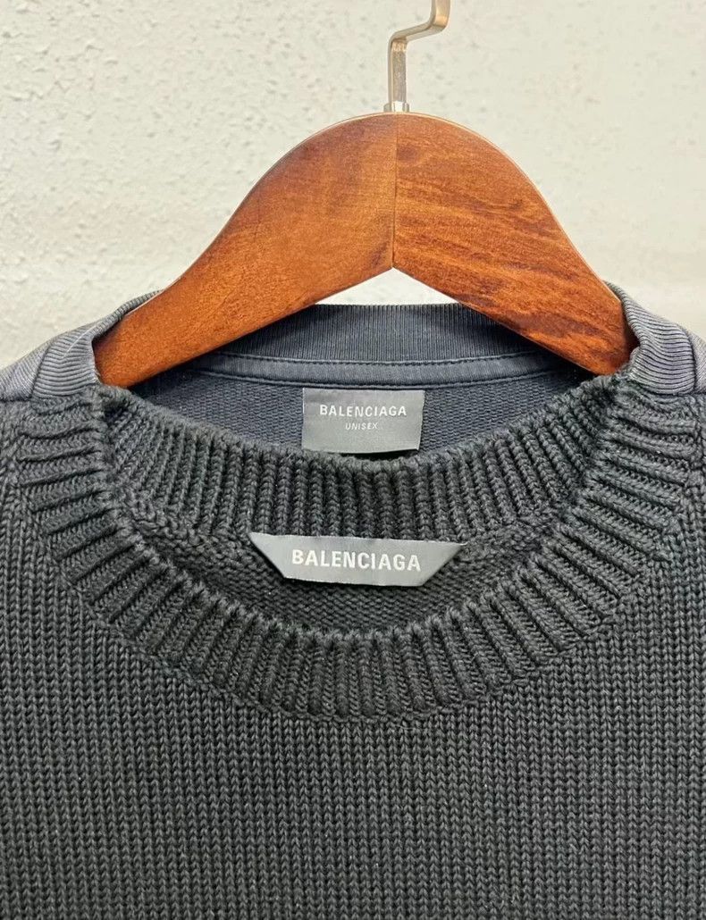 Balenciaga Balenciaga Manchester United Cola embroidered patchwork sw Size US S / EU 44-46 / 1 - 4 Thumbnail