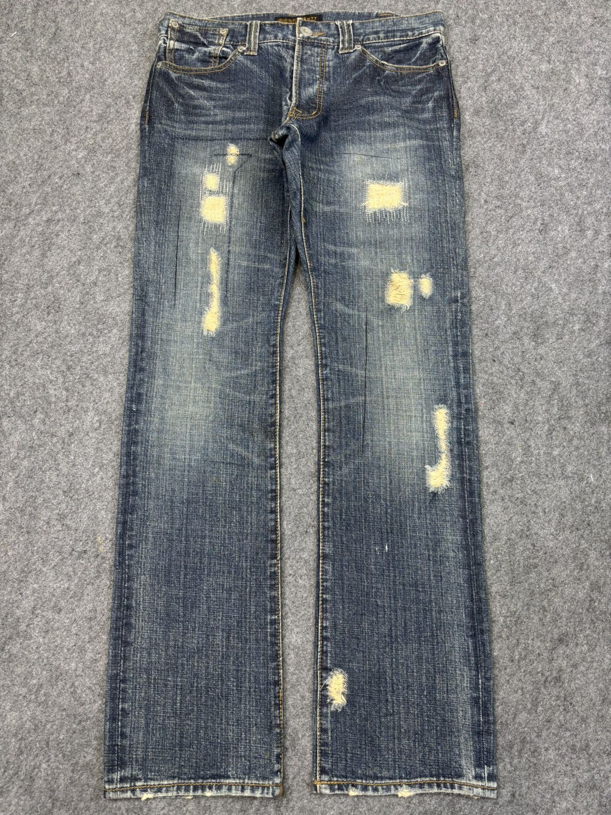 Boycott 💥Art Of Distressed💥Boycott Insane Distressed Denim F945 Size US 32 / EU 48 - 16 Thumbnail