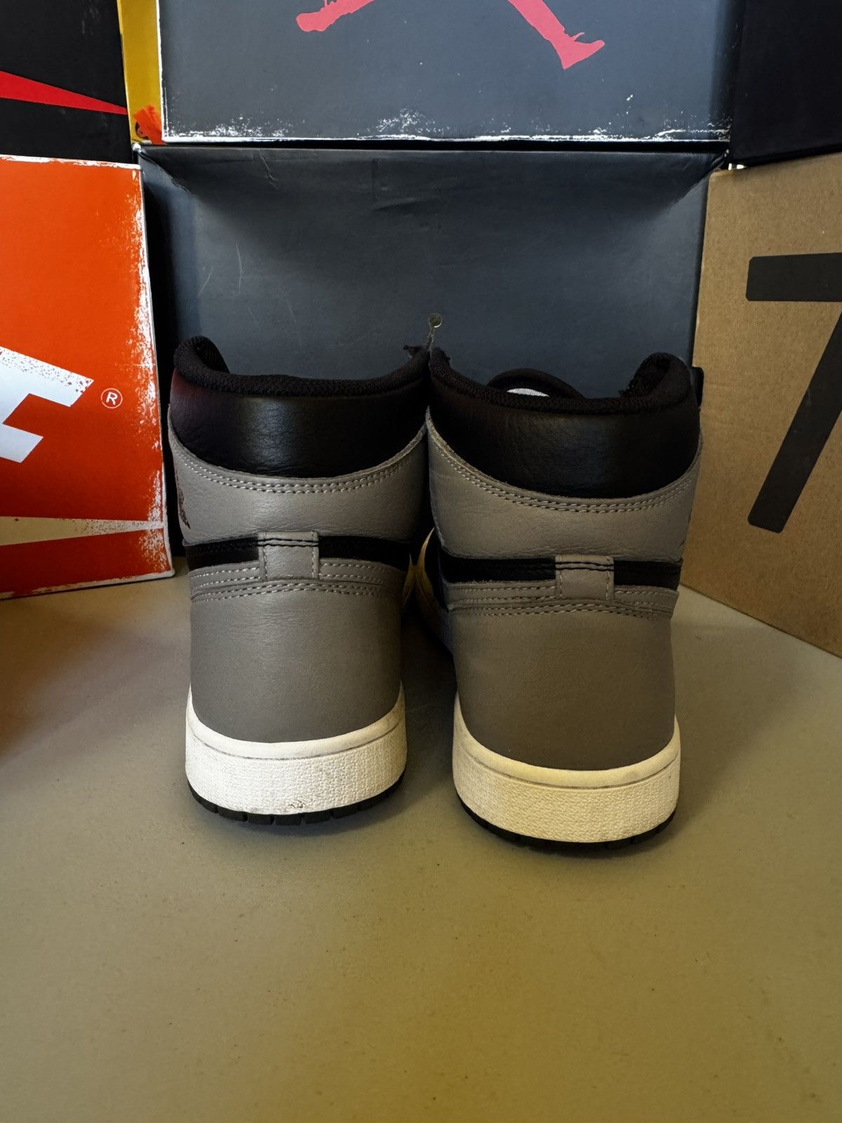 Jordan Brand Jordan 1 Shadow Size US 9.5 / EU 42-43 - 8 Thumbnail