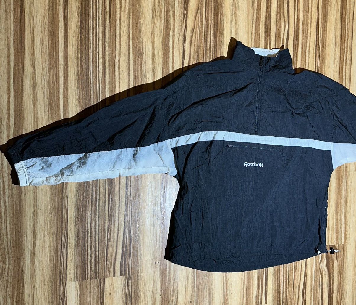 Reebok 90sVintage Reebok Black & White 1/4Zipup Windbreaker SizeL Size US L / EU 52-54 / 3 - 2 Thumbnail