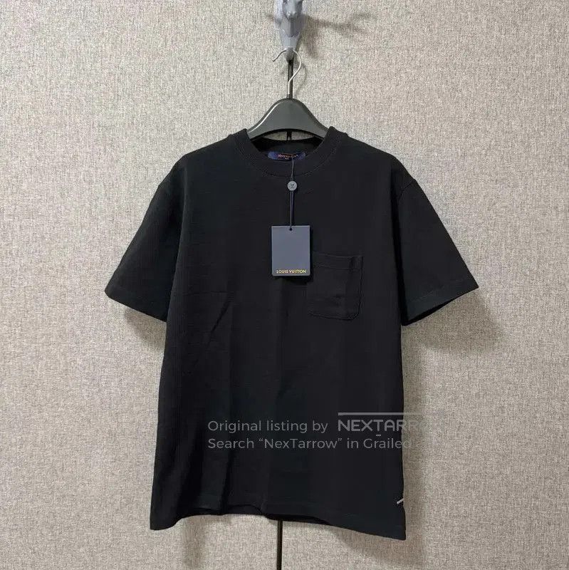 Louis Vuitton Louis Vuitton Black Cotton Logo T-Shirt . Size US S / EU 44-46 / 1 - 1 Thumbnail
