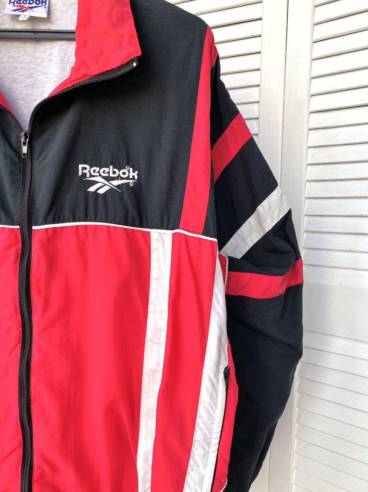 Reebok × Vintage Vintage Reebok Track Retro Jacket Striped 90s 80s Red Size US L / EU 52-54 / 3 - 5 Thumbnail