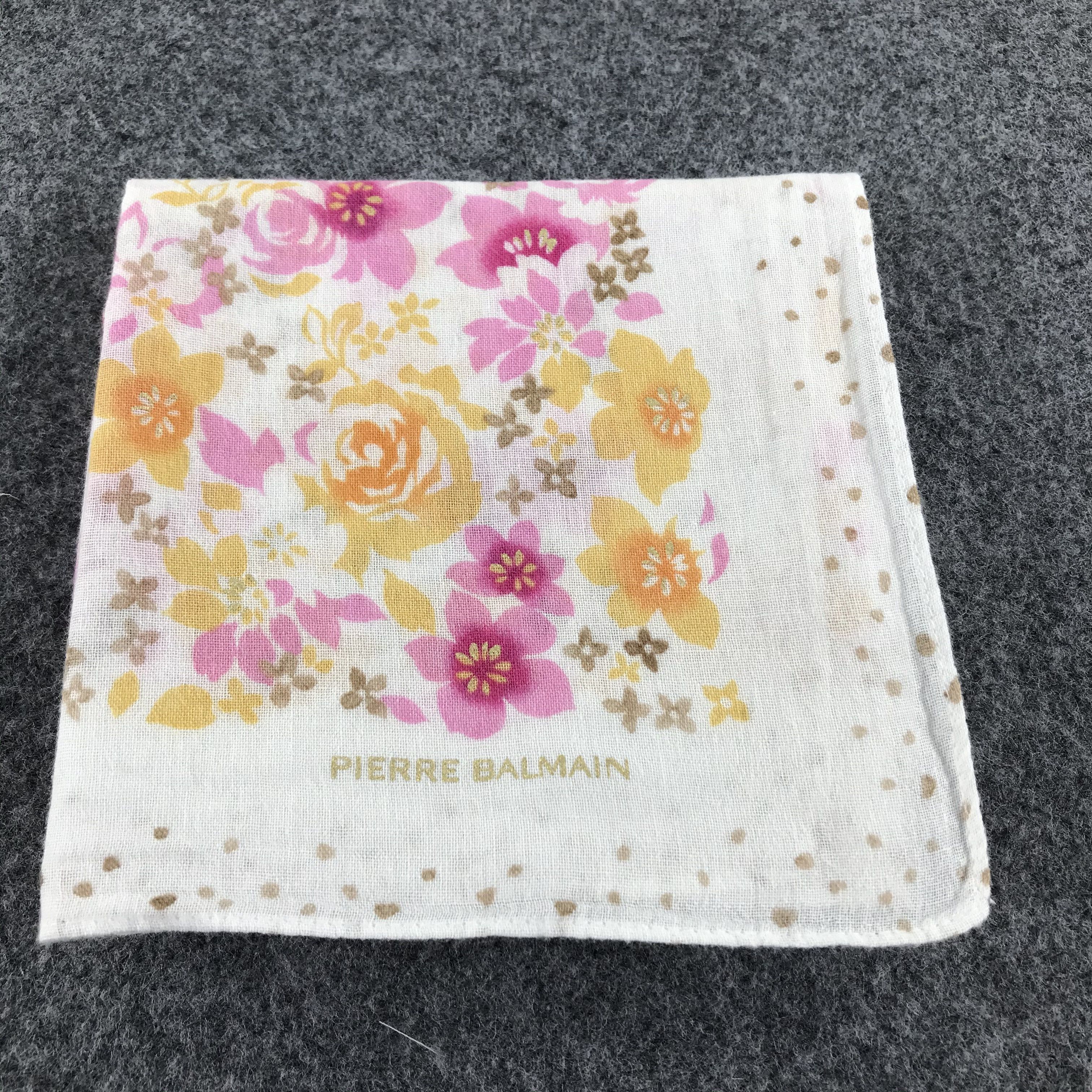 Pierre Balmain × Vintage Pierre Balmain Floral Handkerchief Neckerchief Bandana H285 Size ONE SIZE - 6 Thumbnail