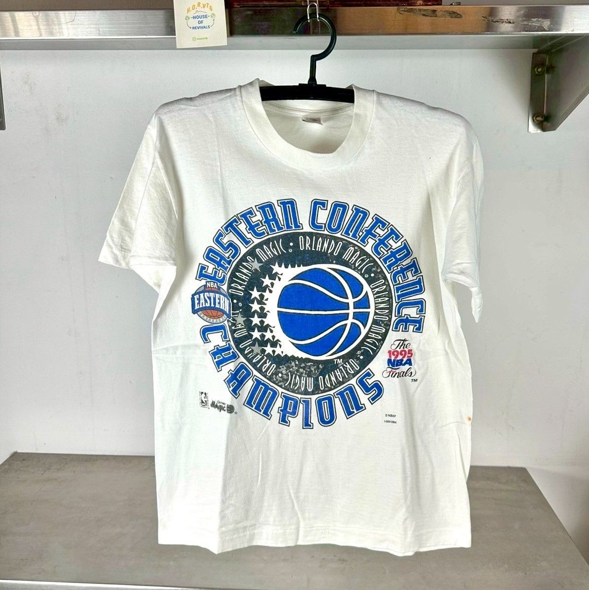 Fruit Of The Loom × NBA × Vintage 1995 Orlando Magic NBA Finals Conference Champions Tee Size US M / EU 48-50 / 2 - 1 Thumbnail