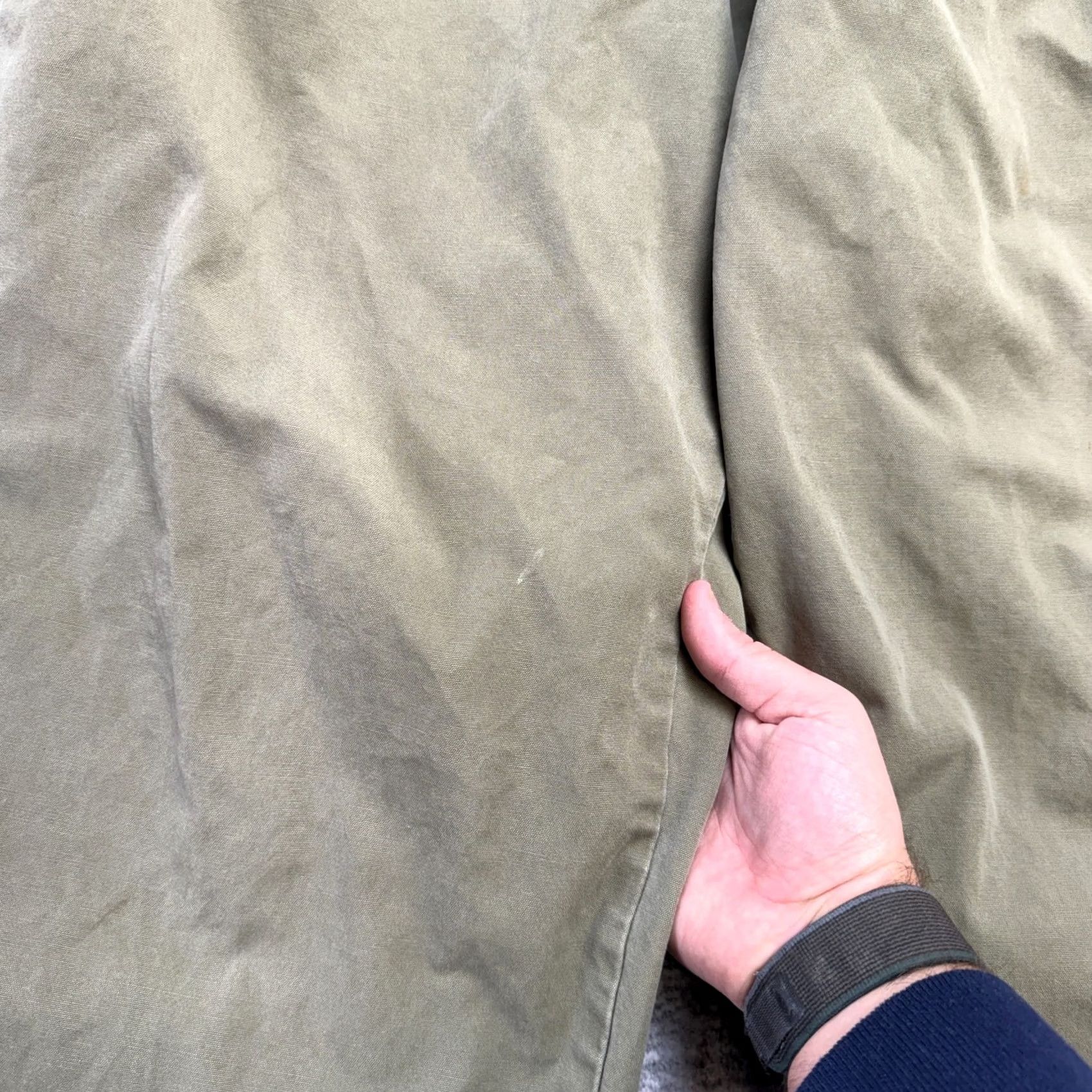 Gap VINTAGE GAP Pants Mens 36x30 Green Khaki Pleated Field Trousers 90s Chino Straight 34 in Inseam Mens Baggy Relaxed Size US 36 / EU 52 - 4 Thumbnail