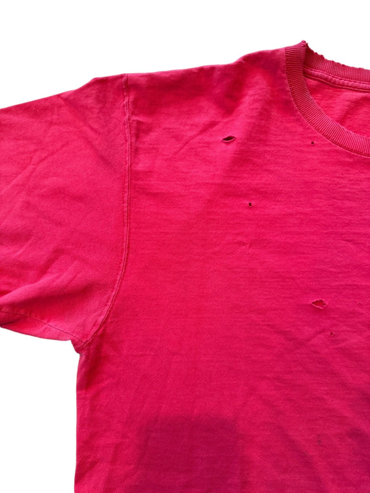 Fruit Of The Loom Insanely distressed Fruit of the Loom tee Size US XL / EU 56 / 4 - 3 Thumbnail