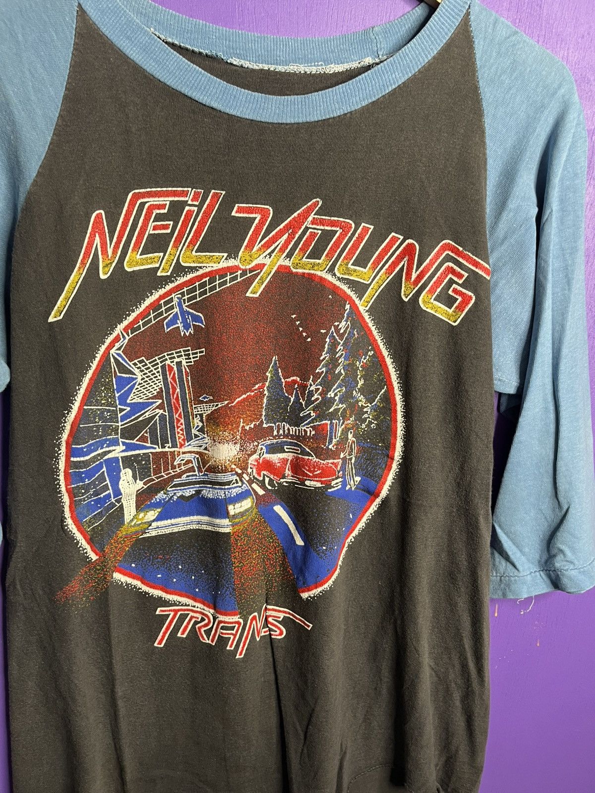 Band Tees × Vintage Vintage early 80s Neil young trans tour t-shirt Size US M / EU 48-50 / 2 - 3 Thumbnail