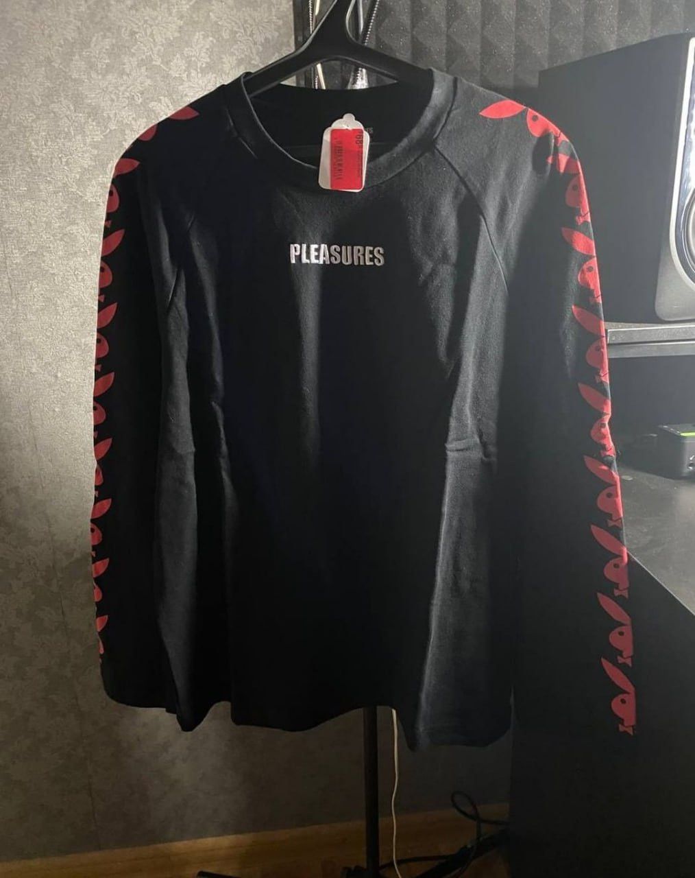 Pleasures Pleasures x Playboy Raglan Long Sleeve Size US XL / EU 56 / 4 - 1 Thumbnail
