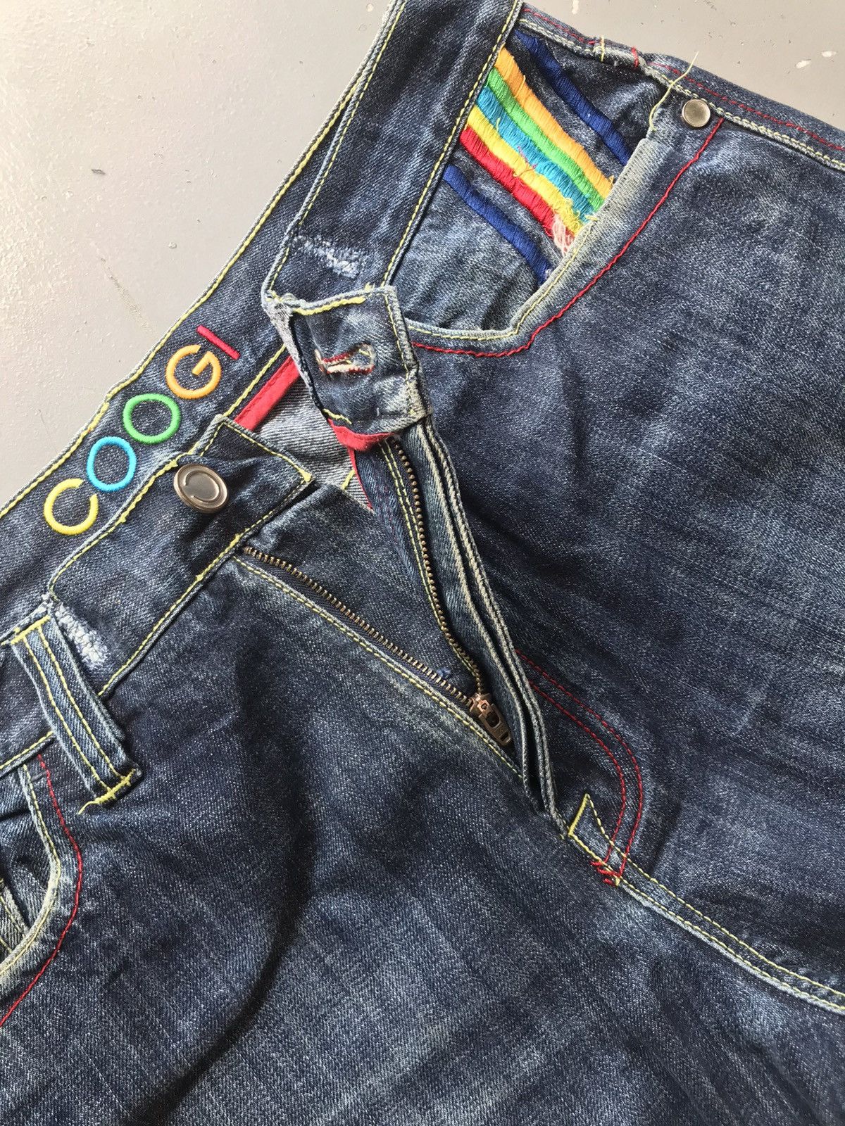 Coogi × Vintage Vintage Coogi crazy shoes embroidered rainbow loose denim Size US 36 / EU 52 - 7 Thumbnail