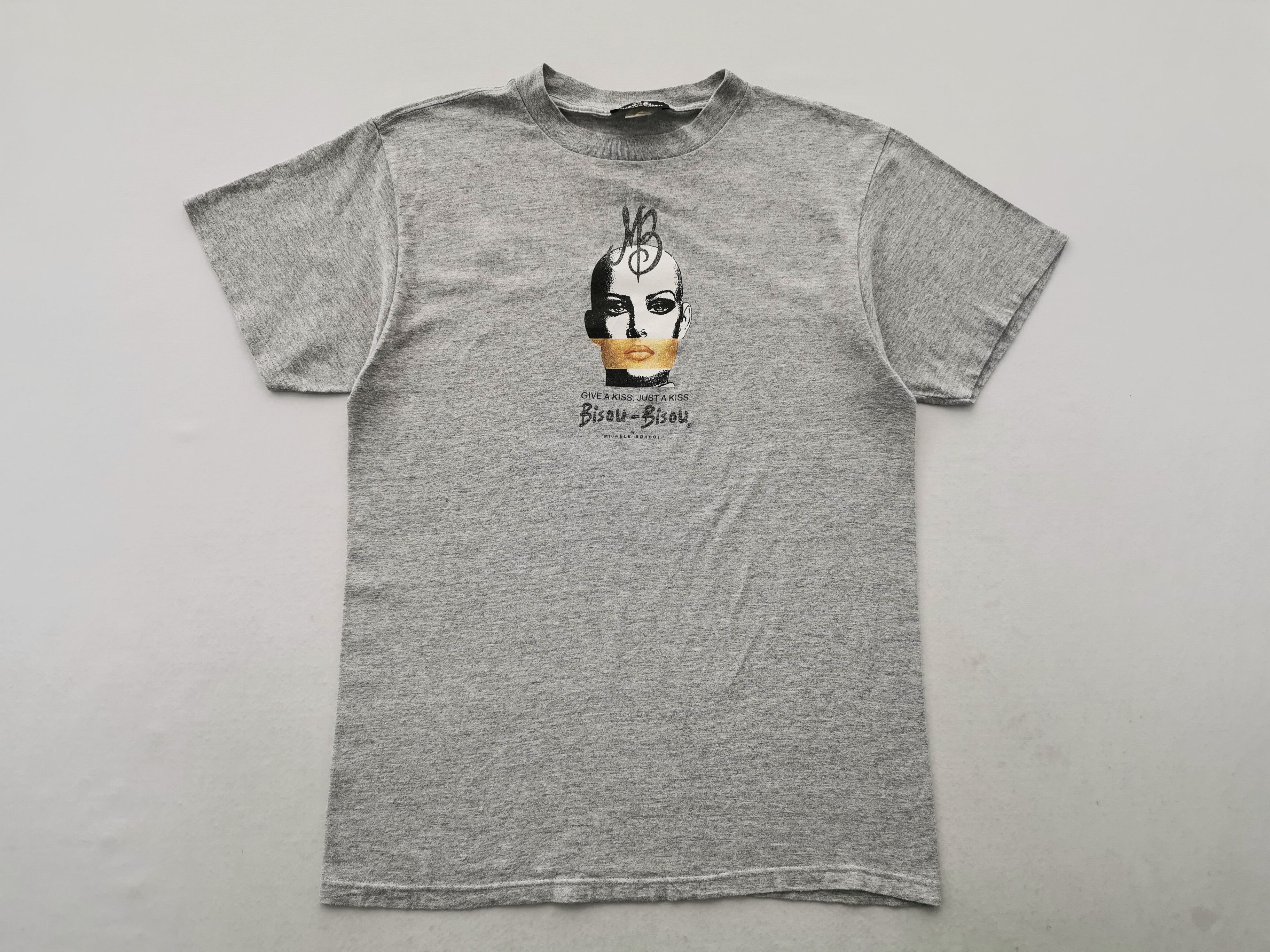 Designer Vintage 90s Bisou-Bisou by Michelle Bohbot Designer T Shirt Size US M / EU 48-50 / 2 - 1 Thumbnail