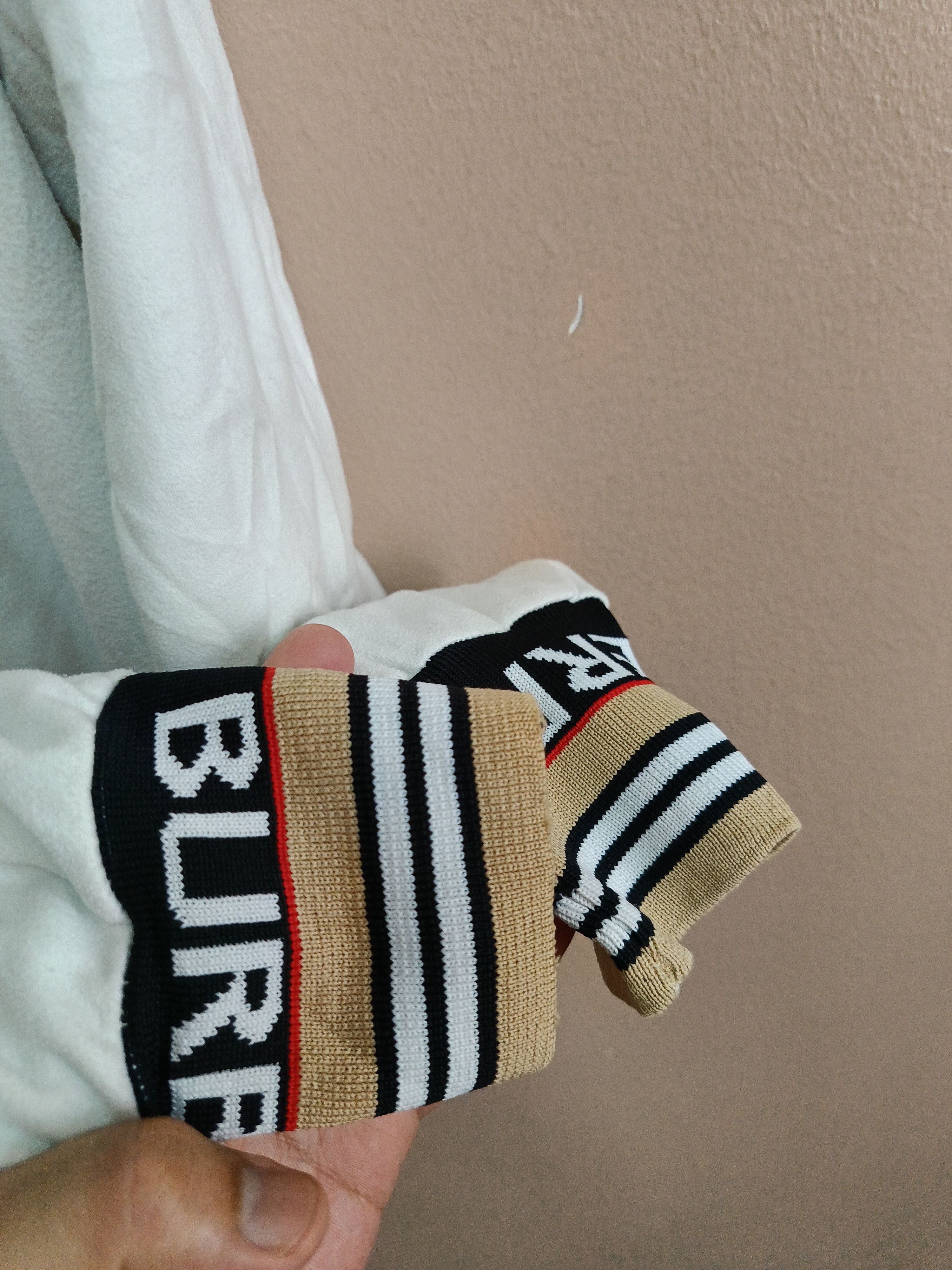 Burberry Burberry Bear Jumper Size US M / EU 48-50 / 2 - 5 Thumbnail
