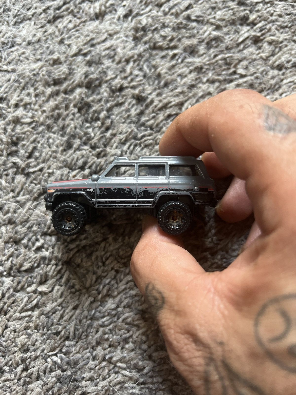 Jeep 2022 Mattel Hot Wheels 1988 Jeep Wagoneer Size ONE SIZE - 3 Thumbnail