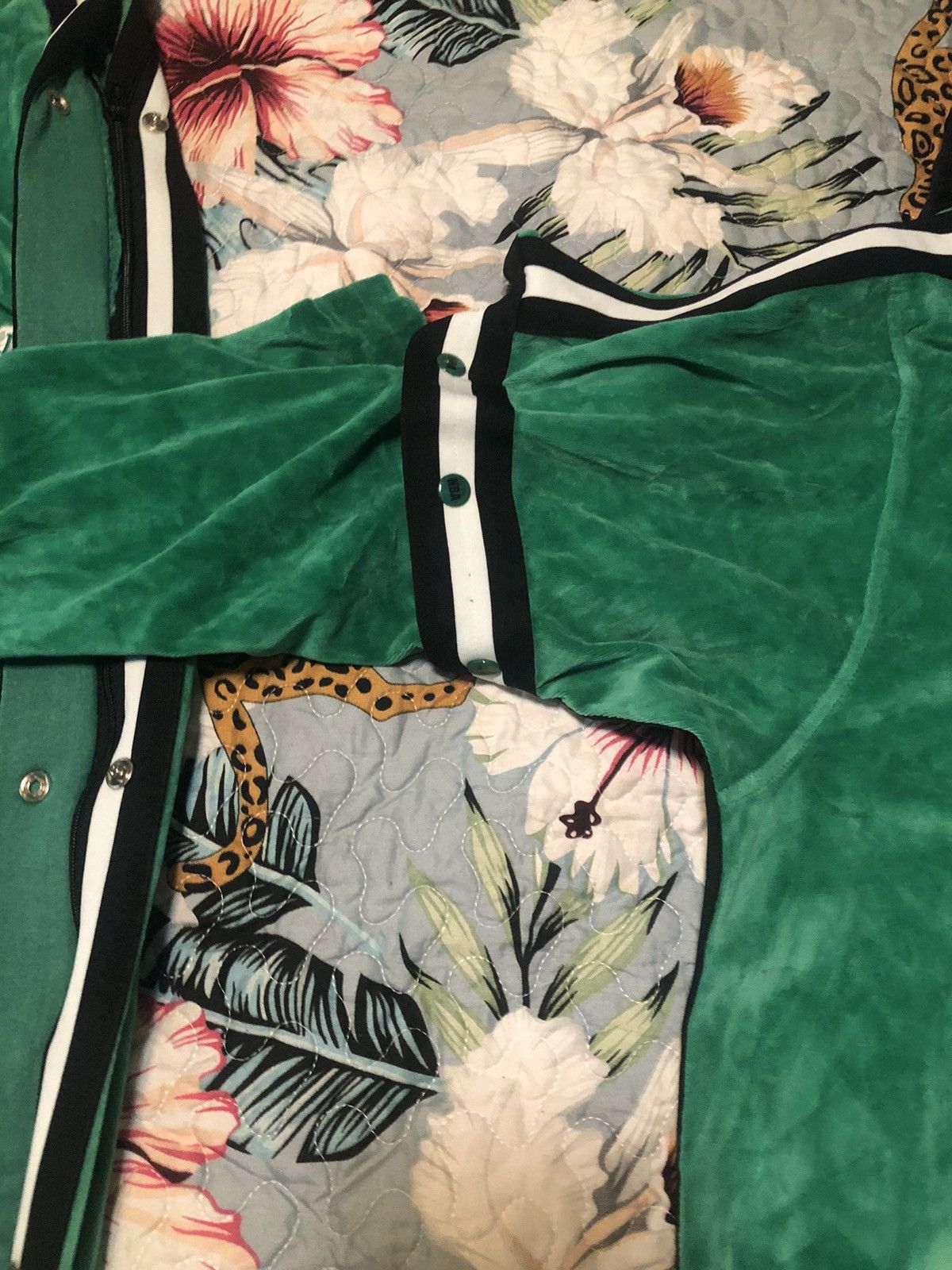 NBA NBA Vintage Warmup Suit Celtics Size US 44 / EU 60 - 13 Thumbnail