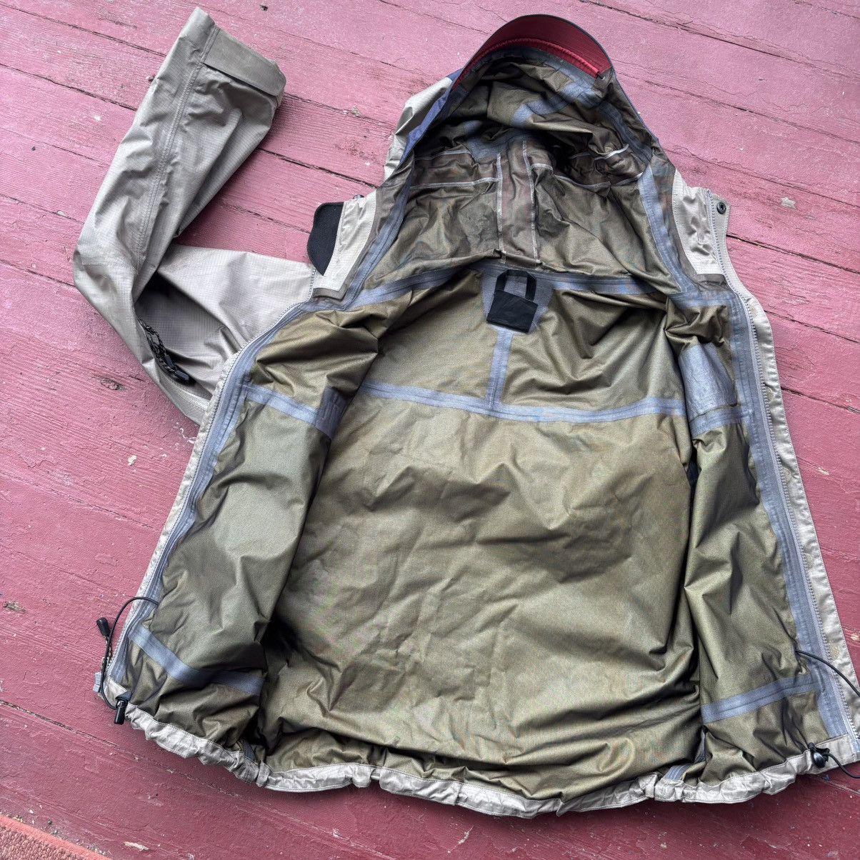 Arc'teryx 1998 Arc’teryx First Edition Beta Lt Alpine Size Medium Size US M / EU 48-50 / 2 - 3 Thumbnail