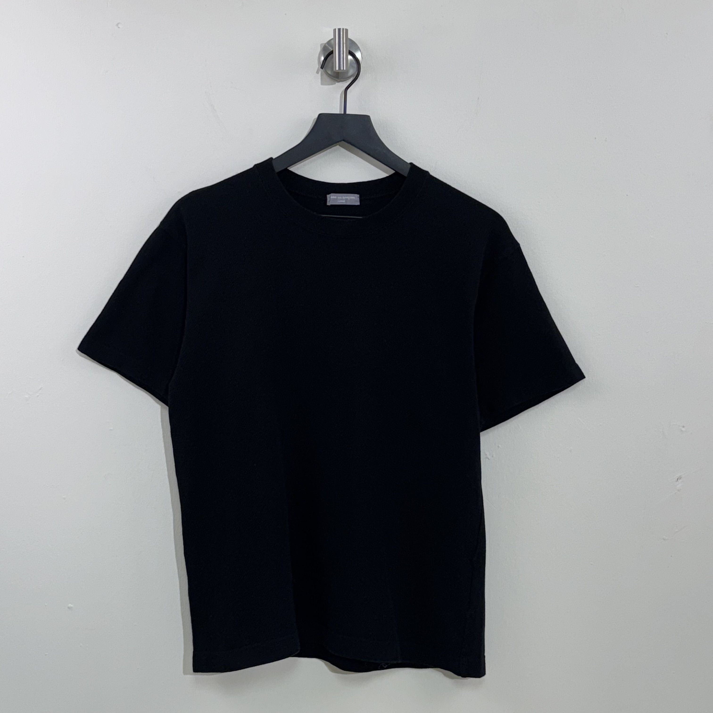 Comme des Garcons Homme Comme des Garçons Homme Short-Sleeve Cutsew AD2002 Size US S / EU 44-46 / 1 - 1 Thumbnail