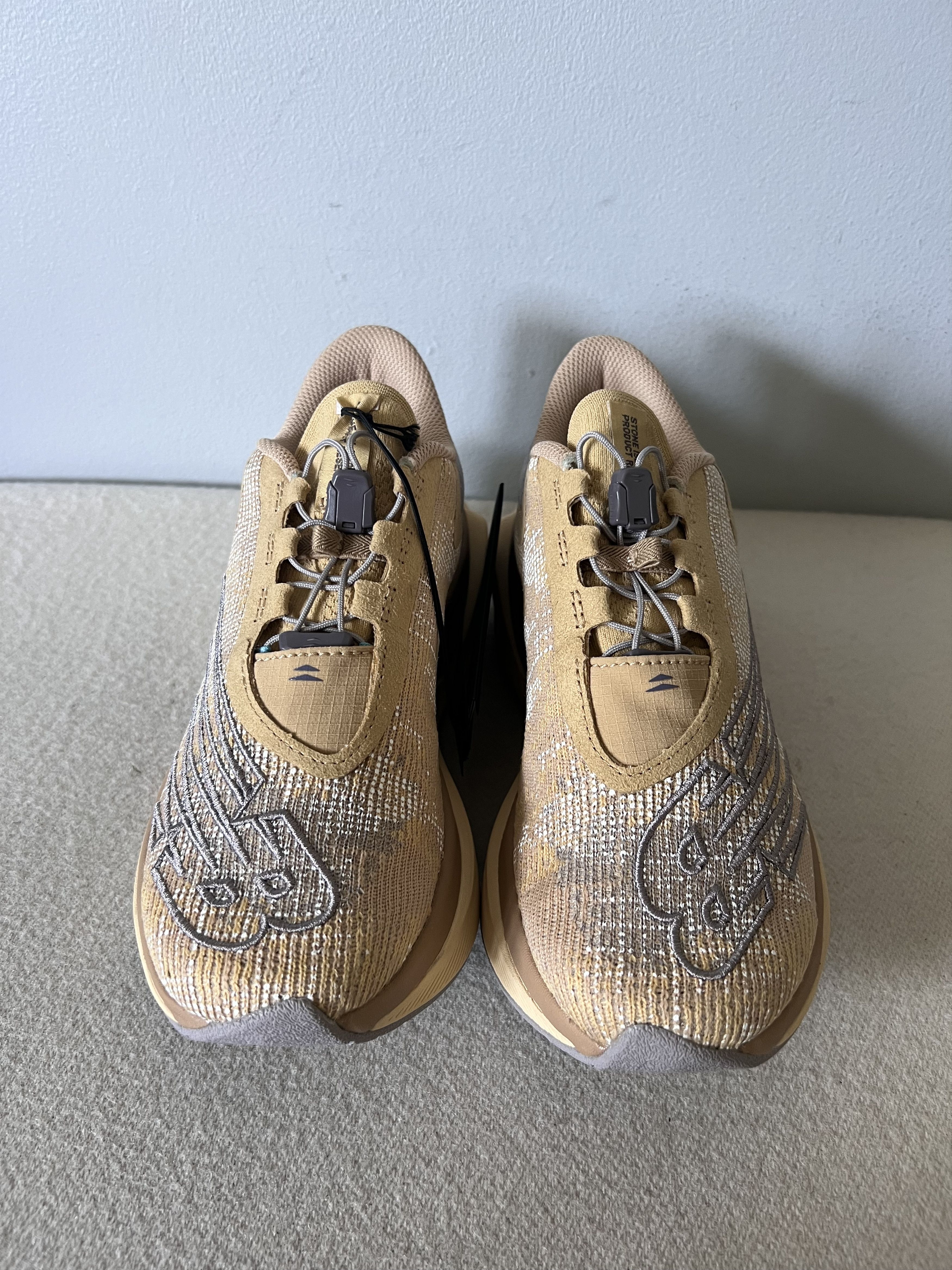 New Balance × Stone Island Stone Island New Balance Fuel Cell C1 in Tan Size US 6 / EU 39 - 4 Thumbnail