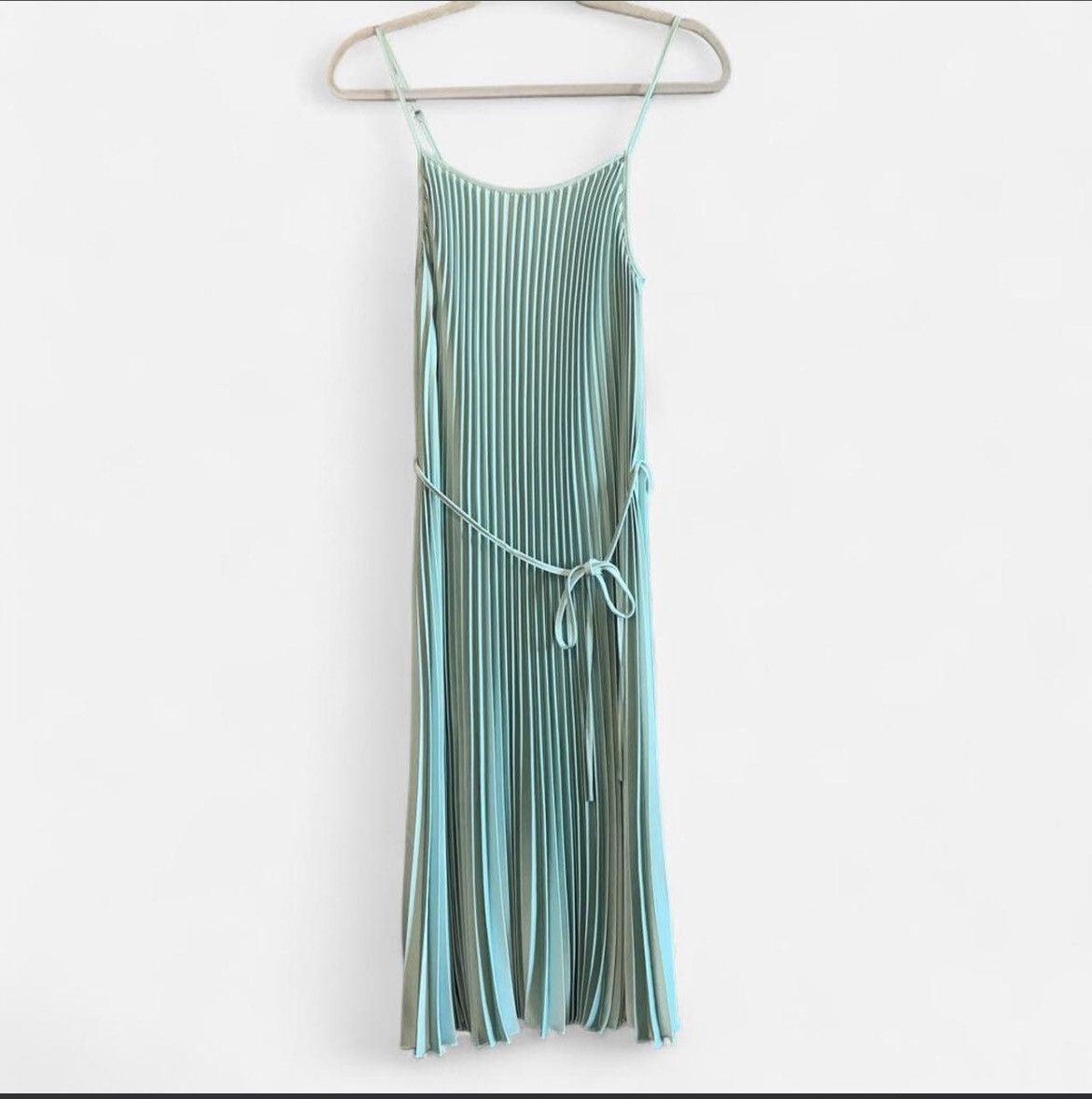 Sam Edelman NWT Sam Edelman Satin Plissé Midi Dress Mint Green M Size M / US 6-8 / IT 42-44 - 1 Thumbnail